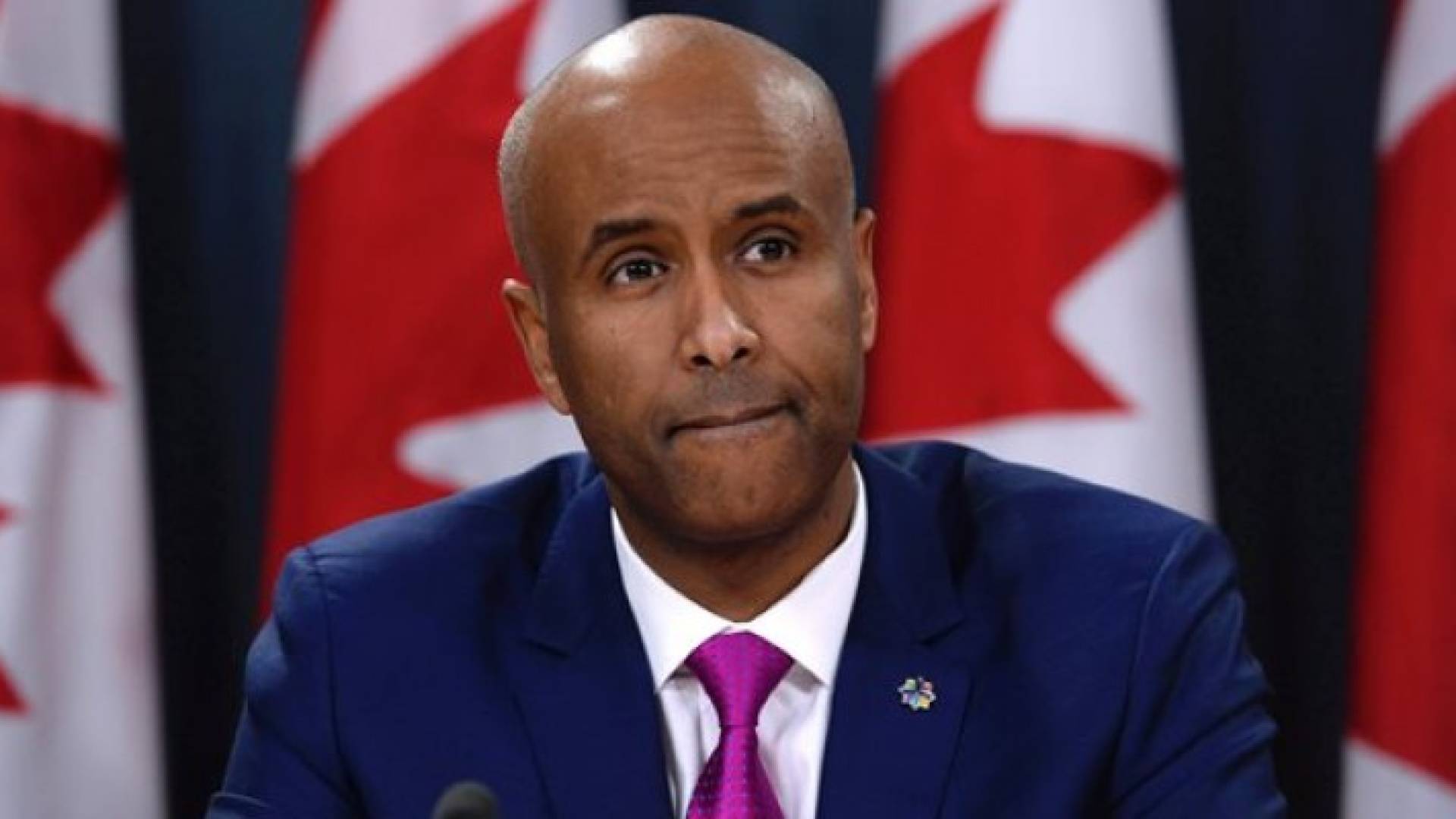  وزير الهجرة واللاجئين والمواطنة في كندا