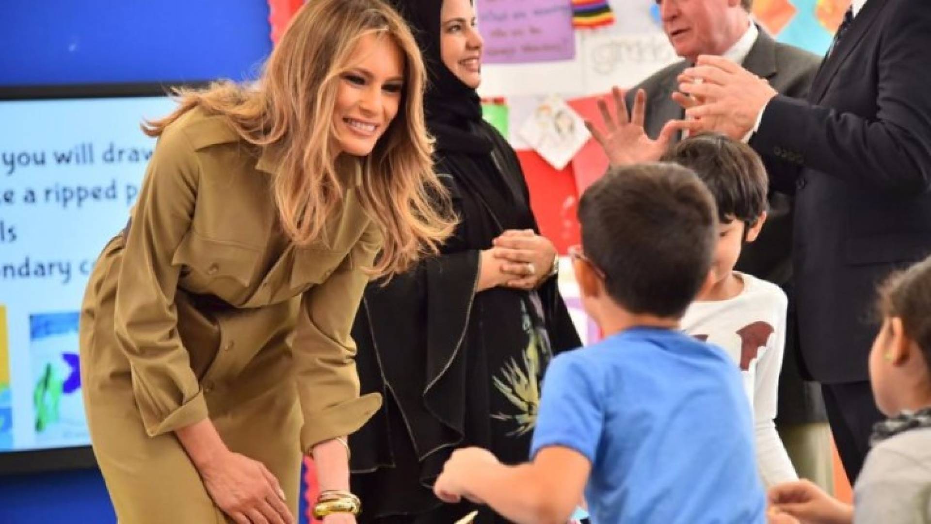 ميلانيا تزور مدرسة بالرياض