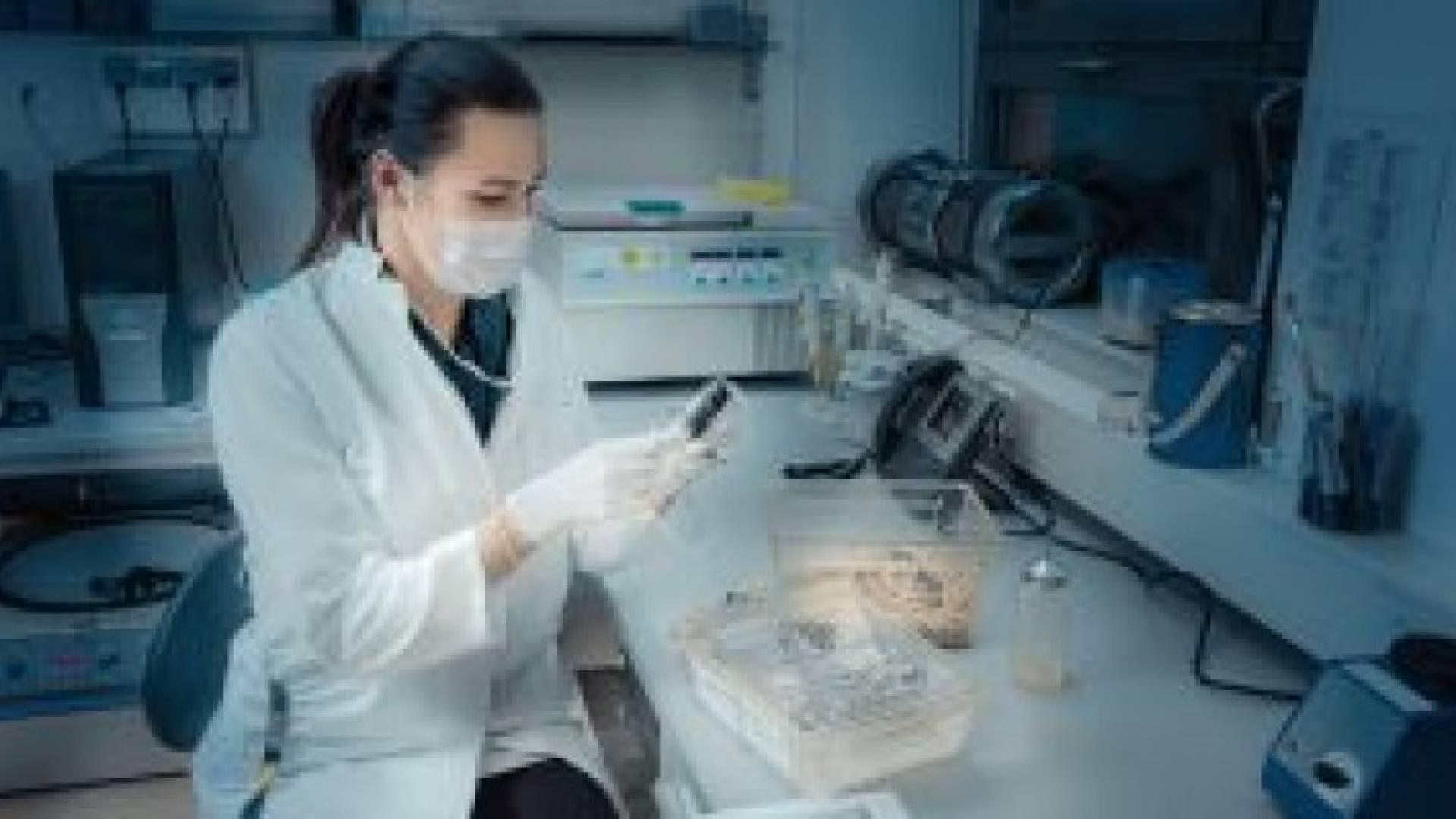 طبيبة في الفريق الذي اجرى الدراسة