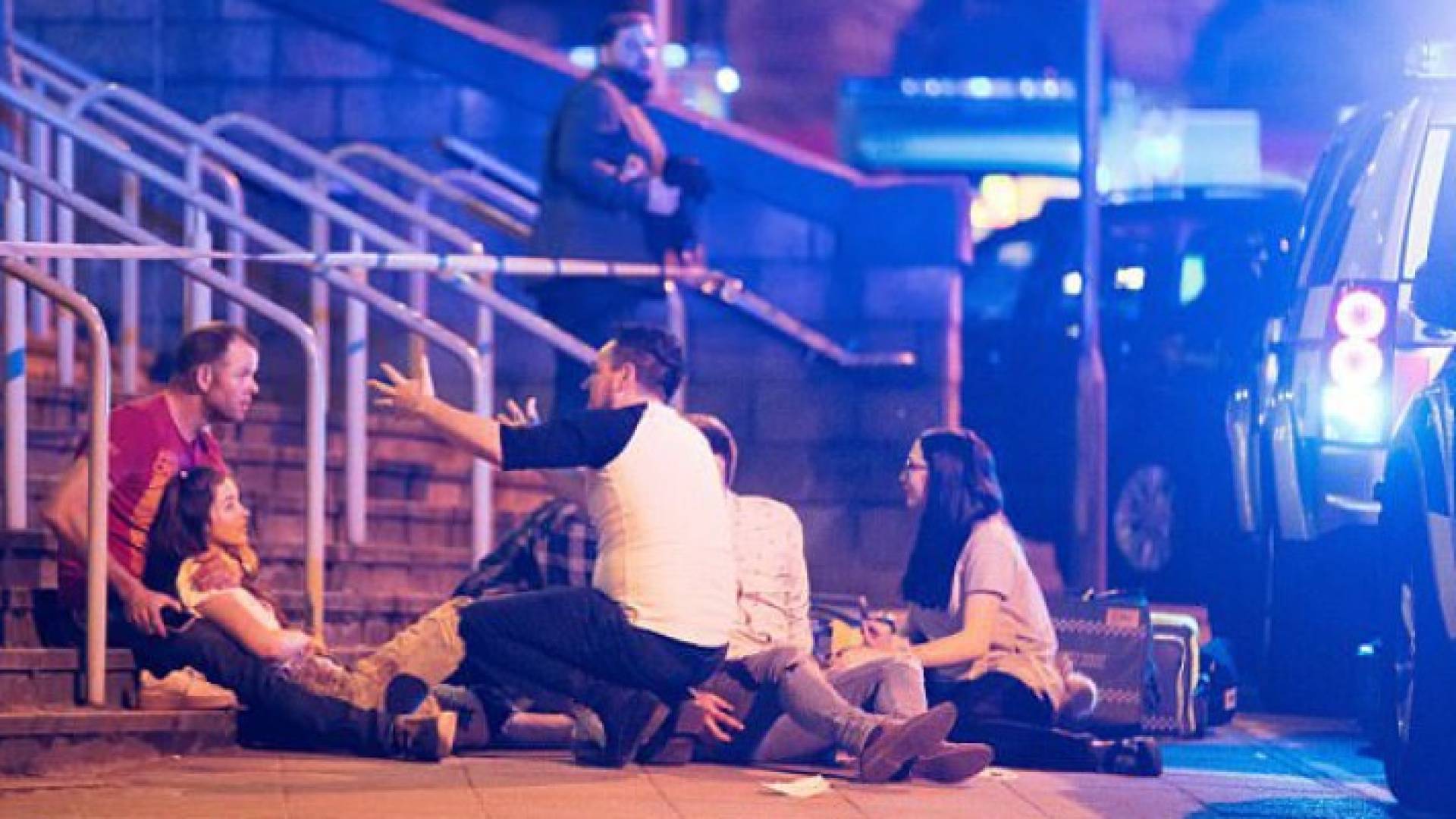 19 قتيلا بانفجار ضرب حفلا غنائيا في مانشستر