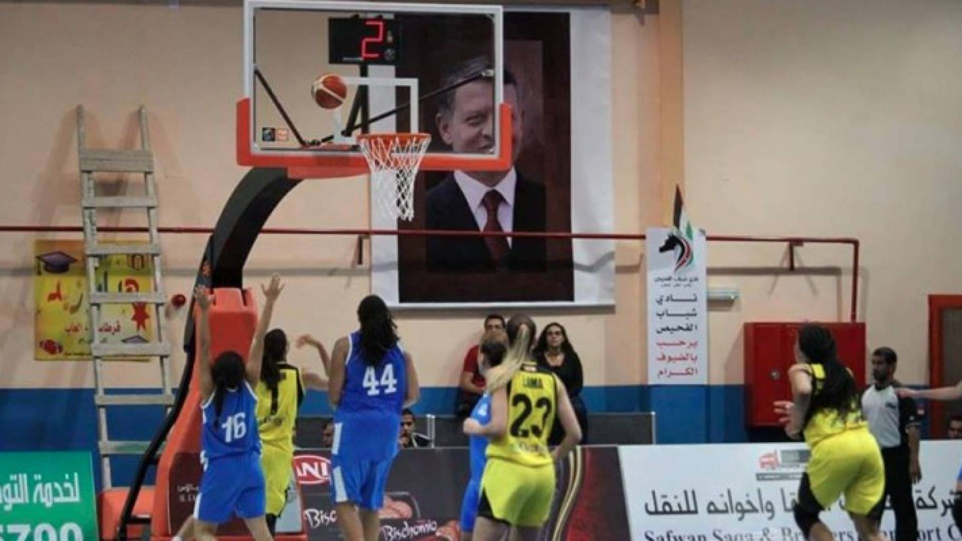 من المباراة