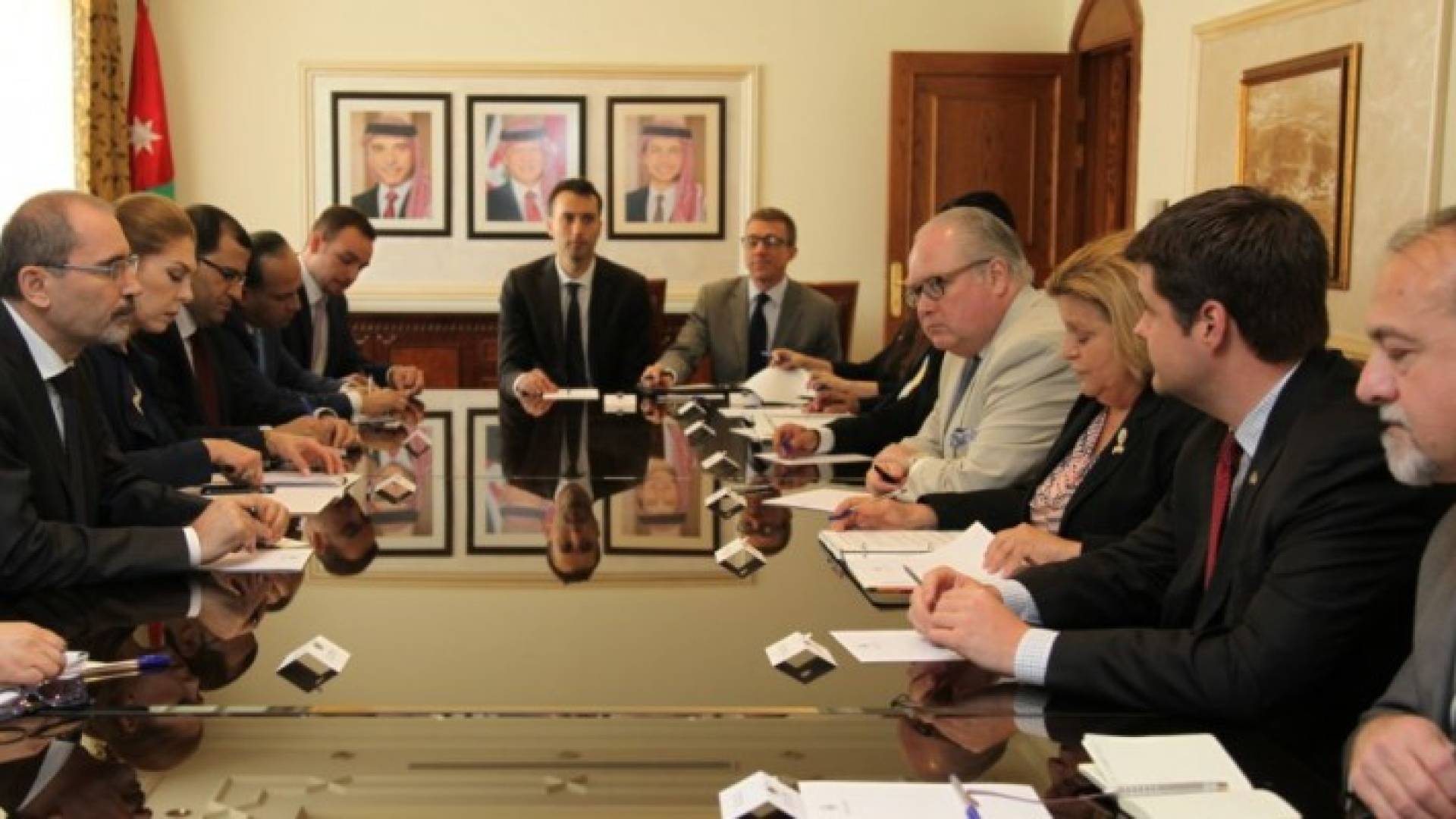 جانب من اللقاء