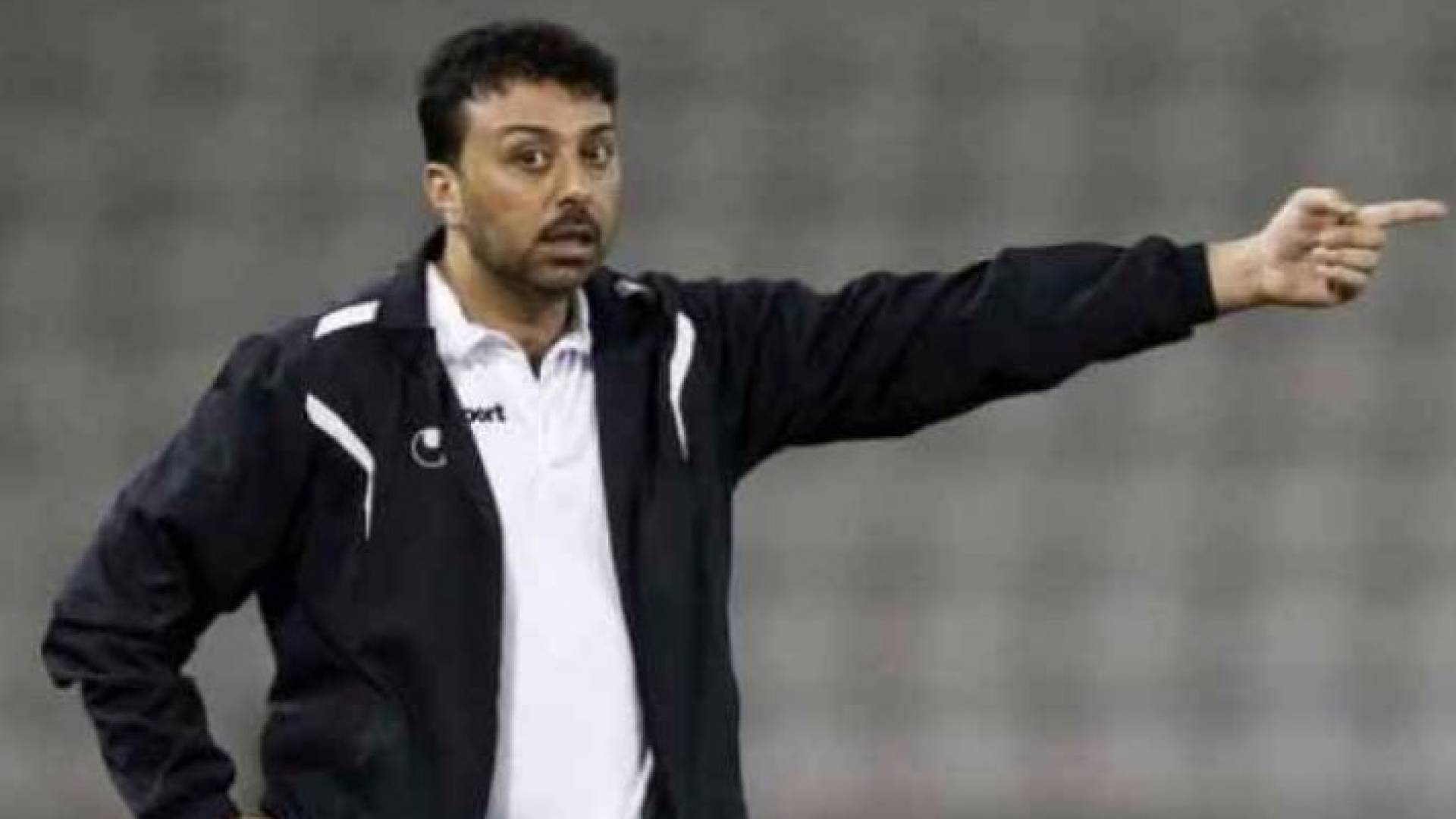 مدرب فريق الوحدات لكرة القدم جمال محمود 