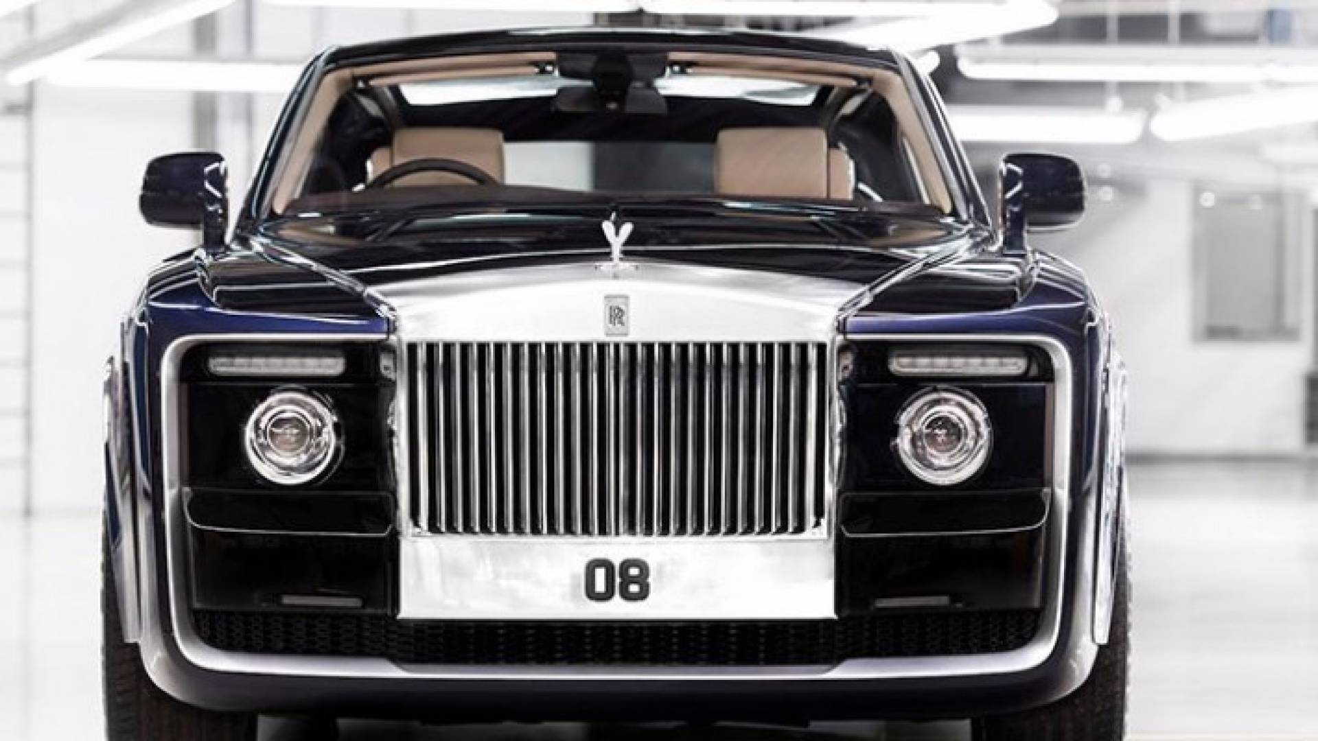  أغلى السيارات المتاحة في المعارض العالمية