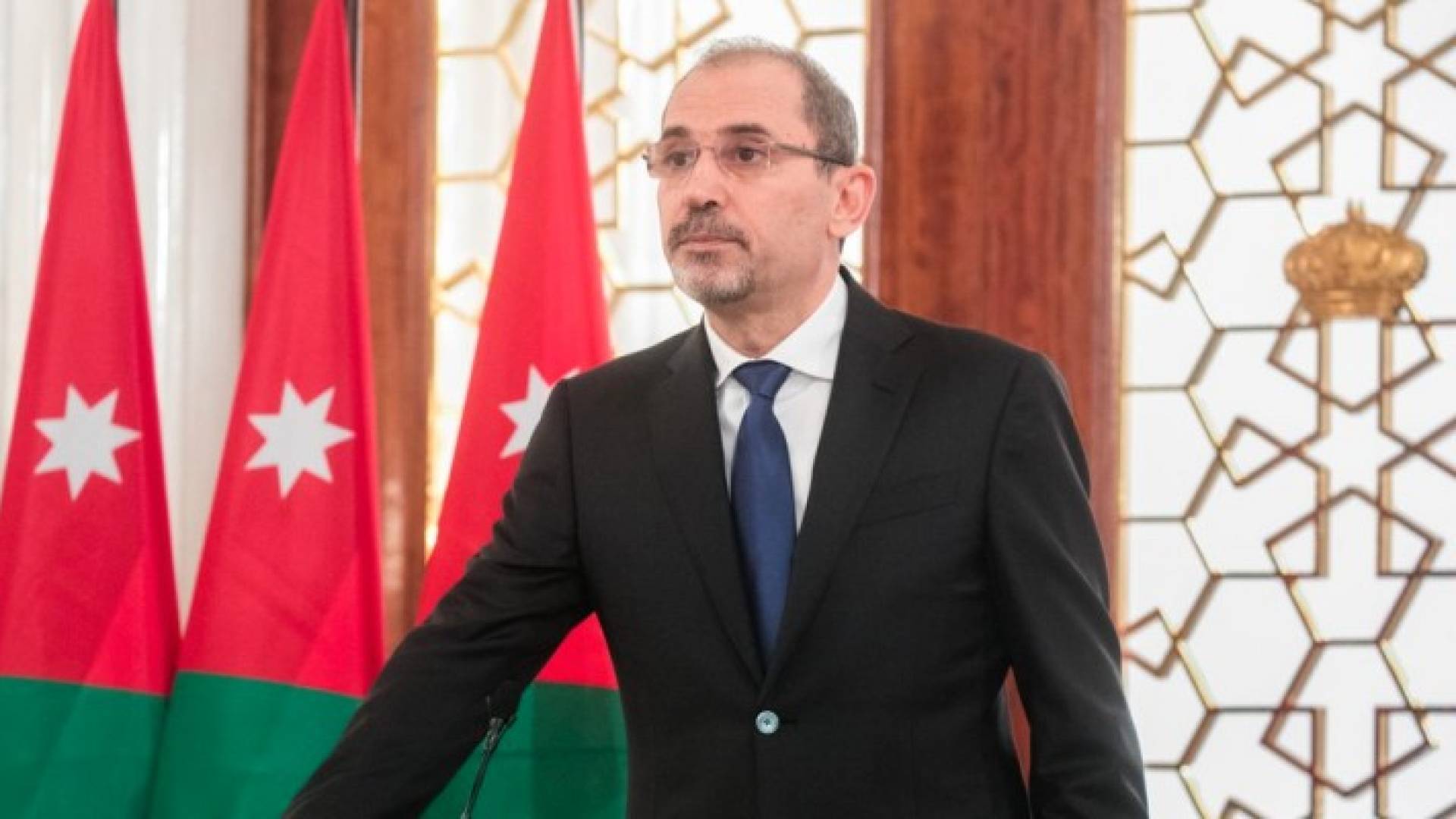 الصفدي يصف قرار ترمب بالحكيم