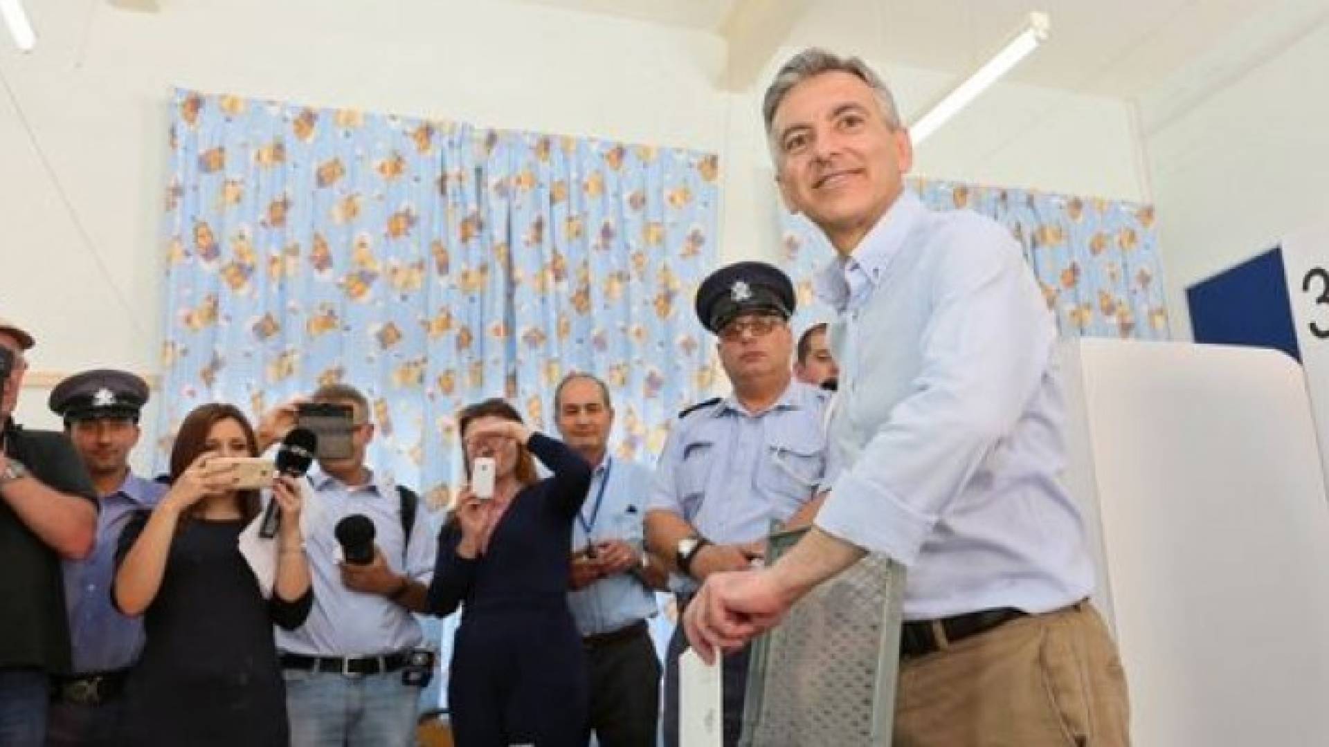 انتخابات تشريعية في مالطا وسط اتهامات بالفساد لحكومة موسكات