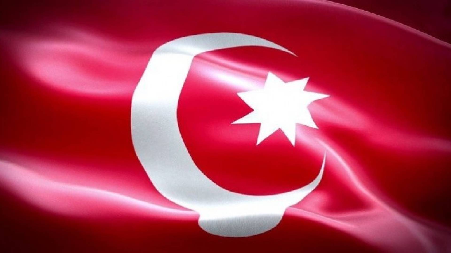 العلم التركي 