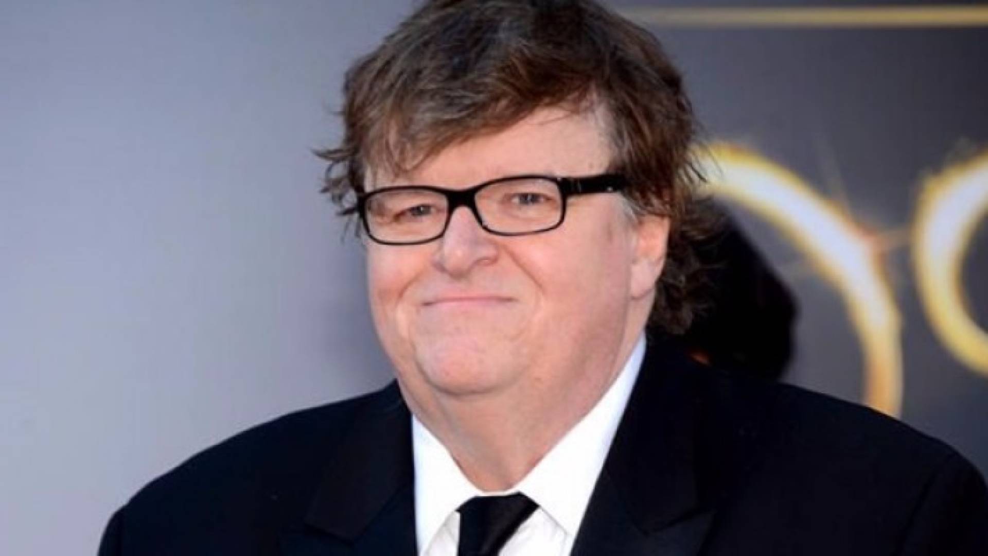 المخرج مايكل مور 