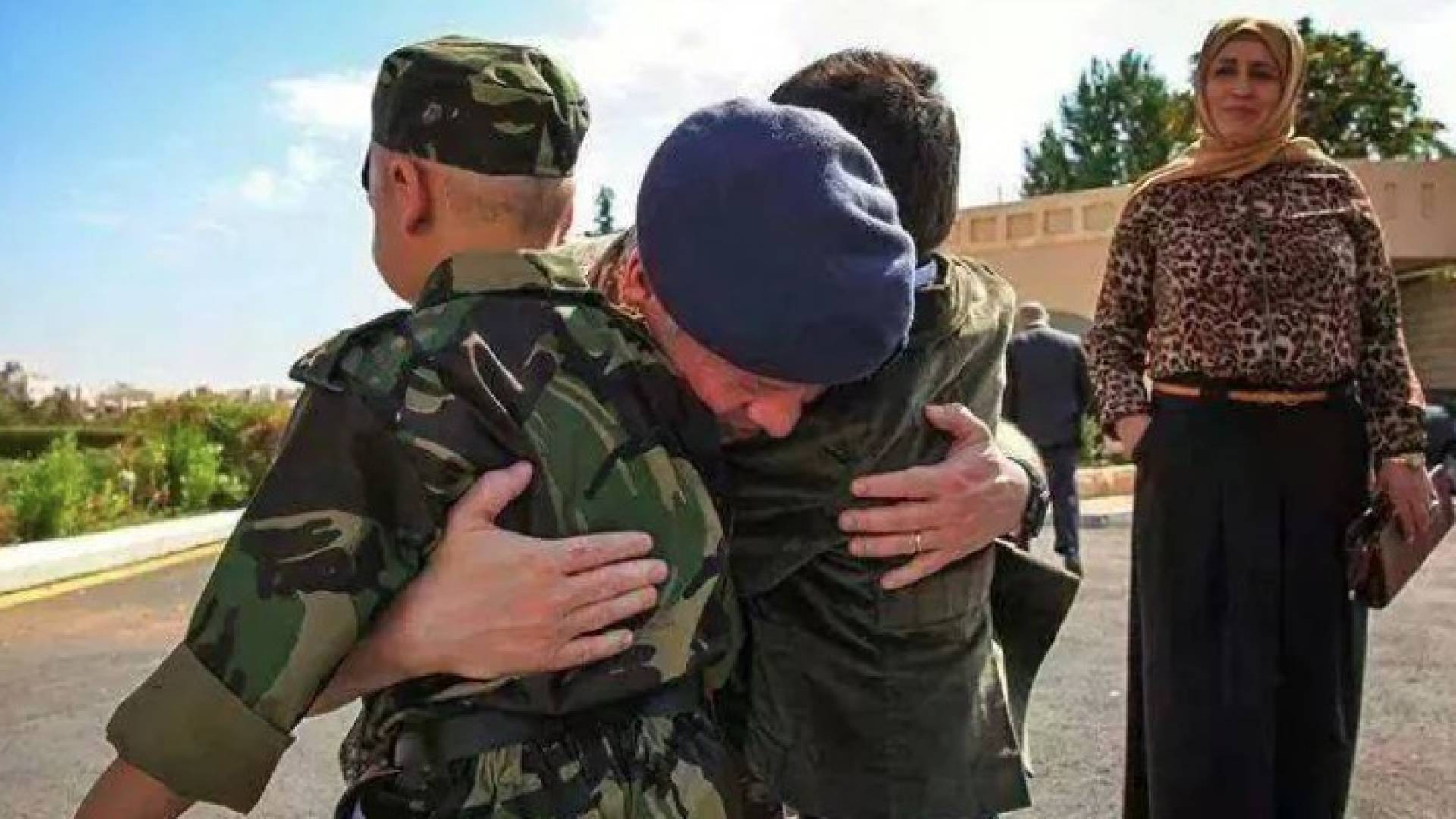 الملك مع الأطفال المصابين بالسرطان