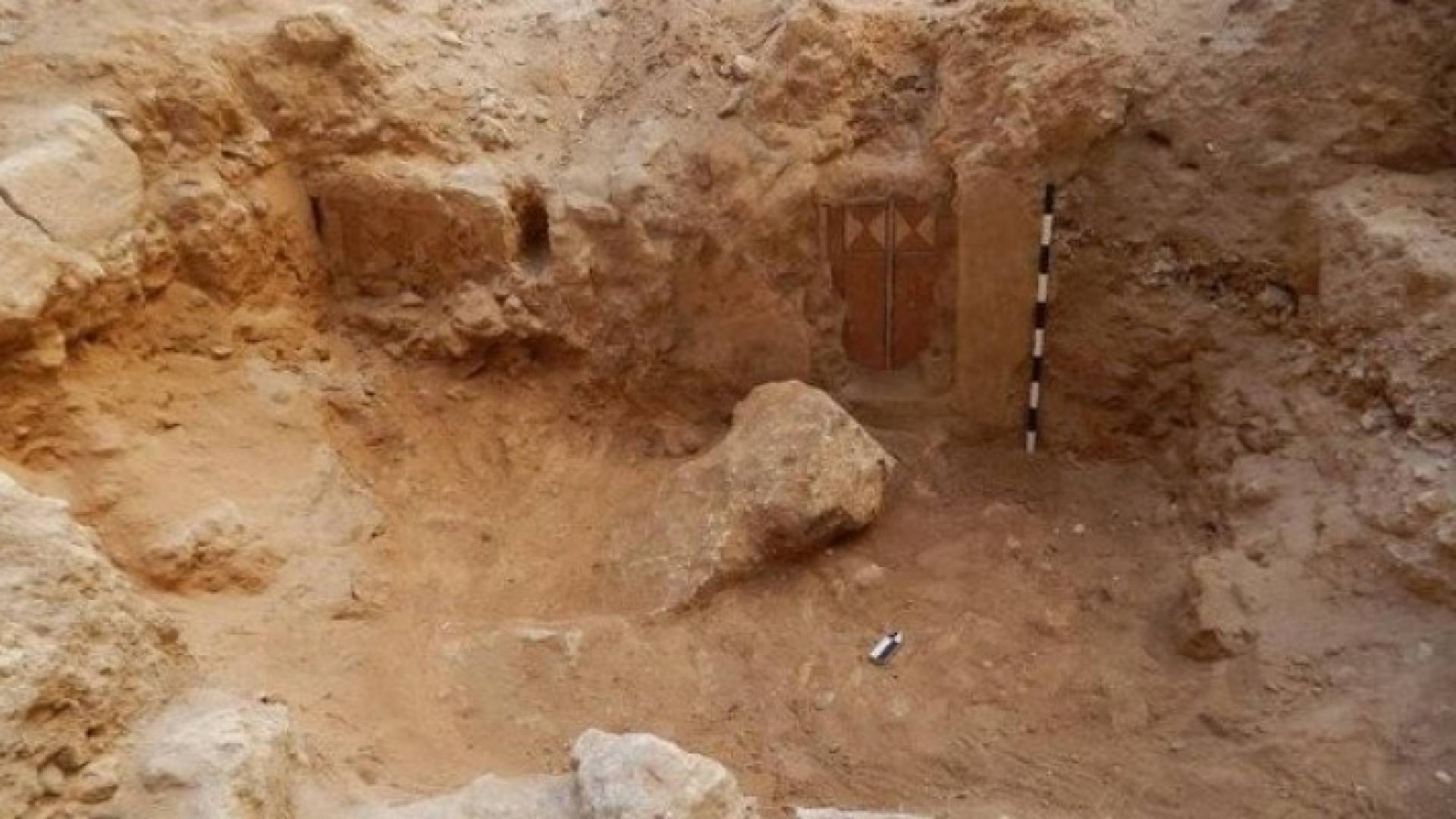 اكتشاف مقبرة من عهد الإسكندر الأكبر