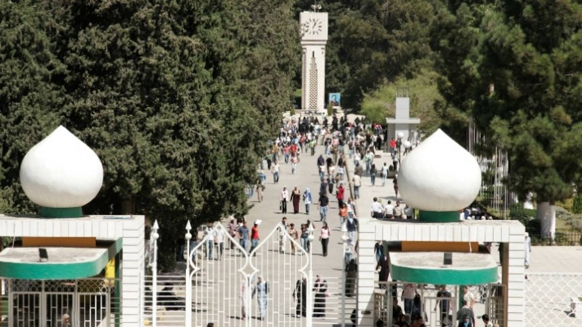 الجامعة الأردنية - ارشيفية