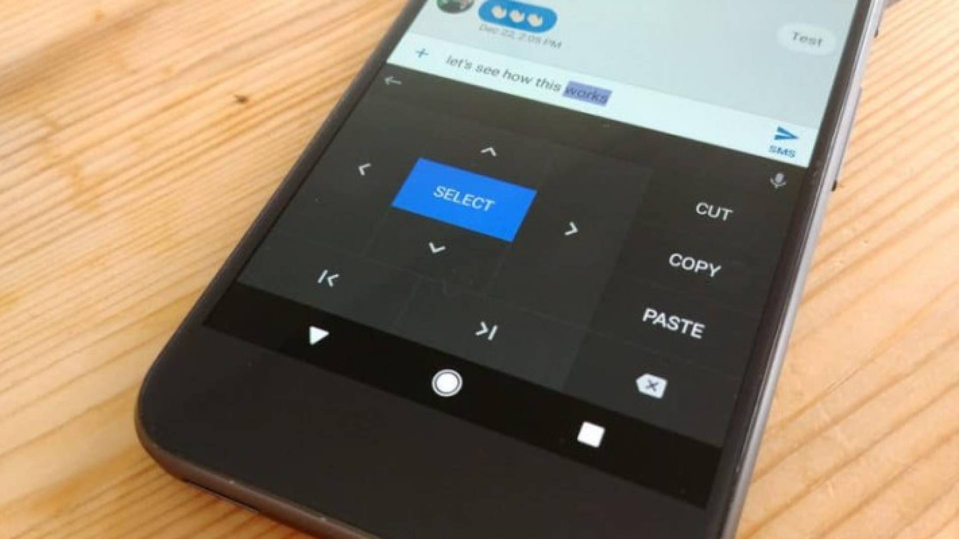 جوجل تتيح الرسم بالإصبع للبحث عن رموز تعبيرية عبر Gboard