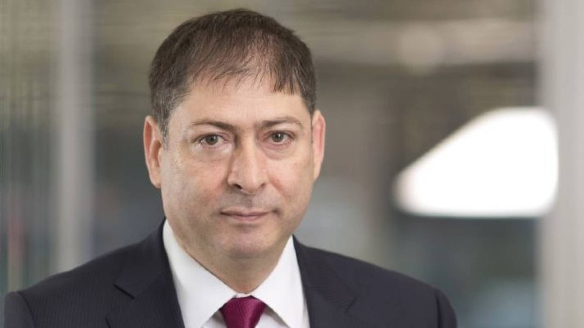 البروفيسور بشير مخول