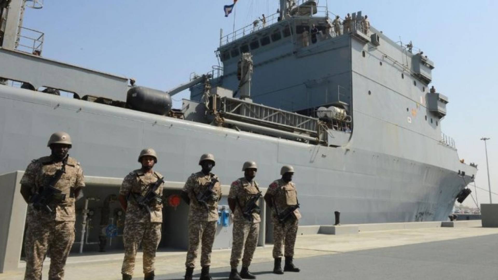 عناصر من البحرية السعودية