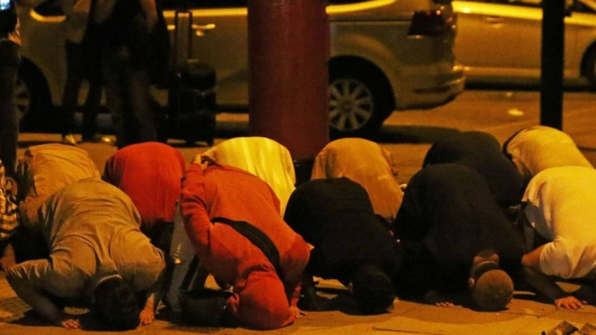 شرطة بريطانيا: كل ضحايا هجوم المسجد في لندن مسلمين