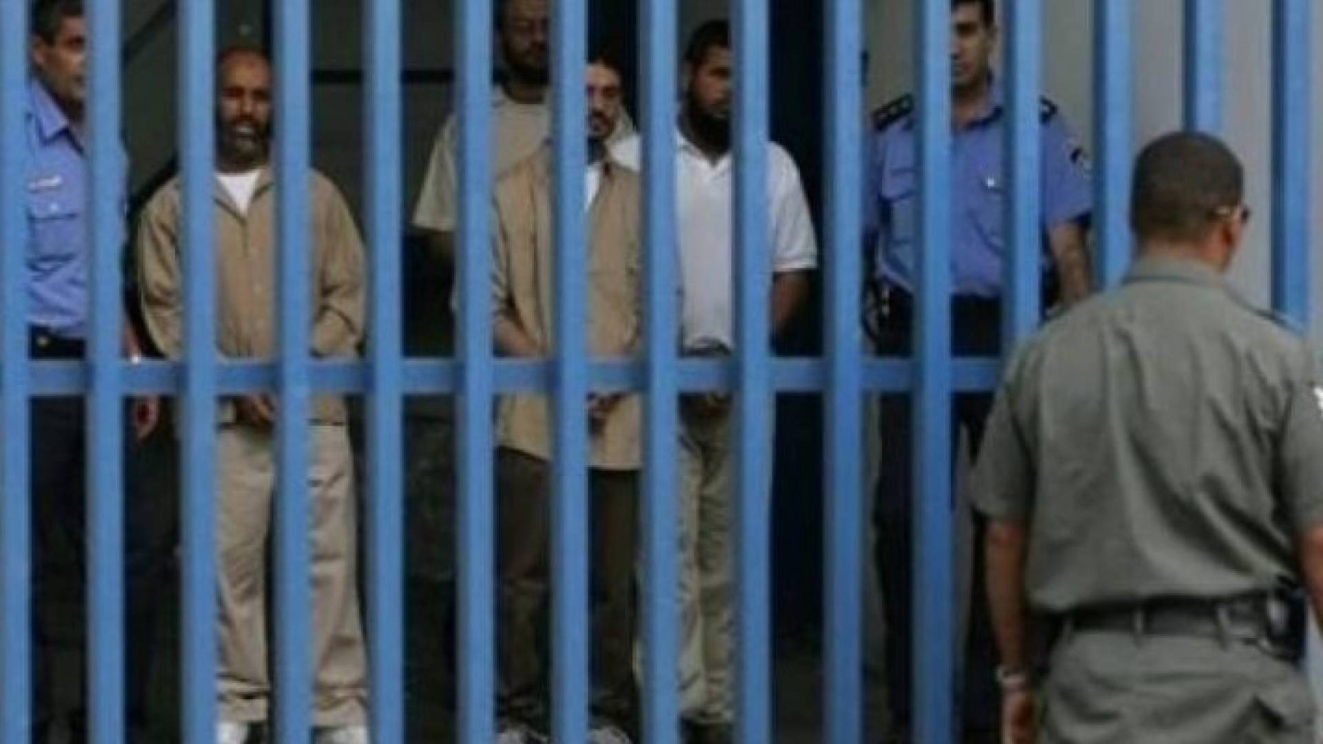 ارشيفية لسجون الاحتلال