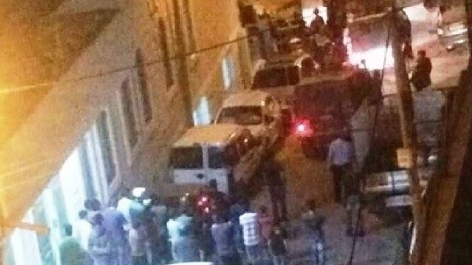 من الاعتقال