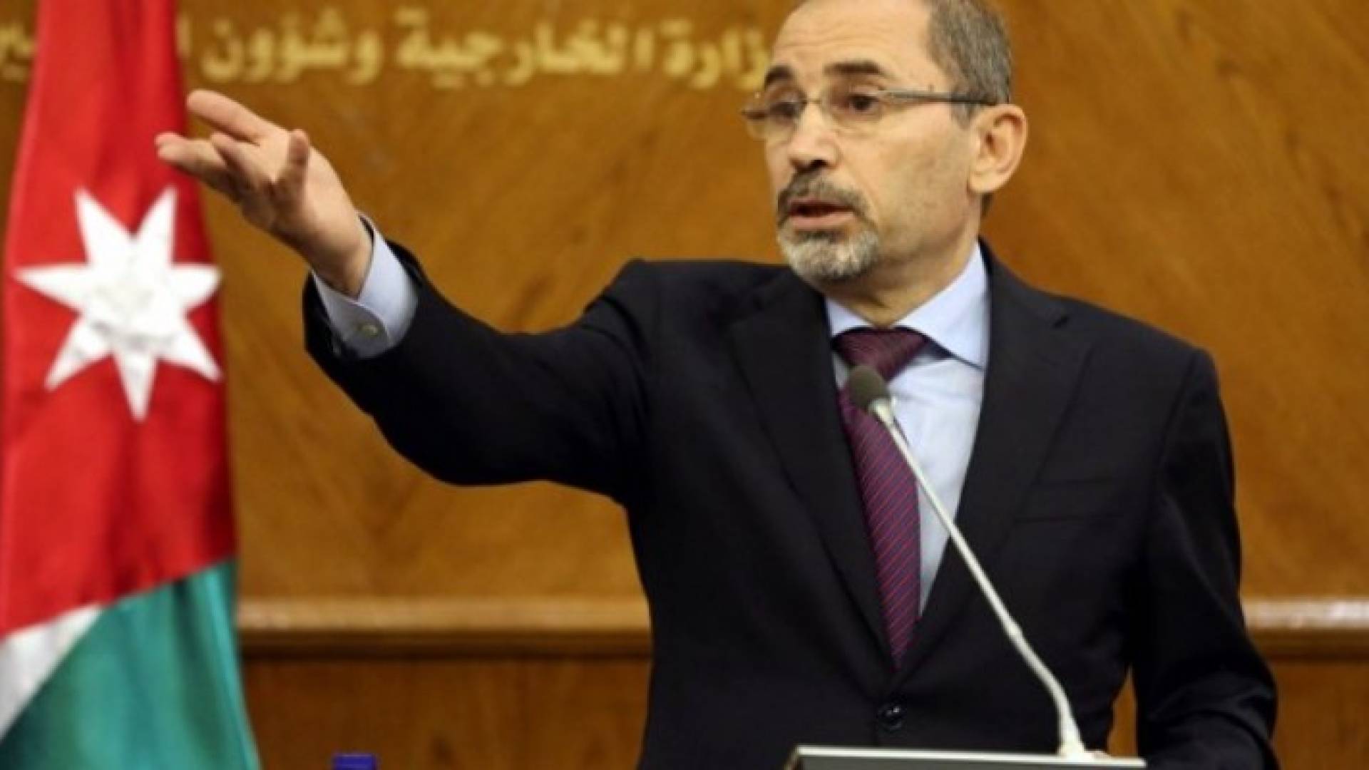 وزير الخارجية وشؤون المغتربين أيمن الصفدي