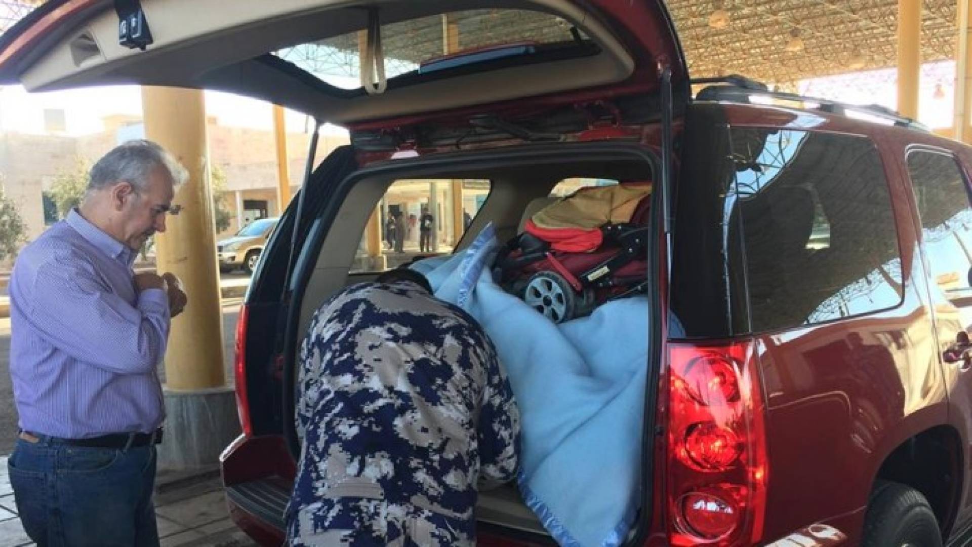 تفتيش عند جمرك حدود العمري 