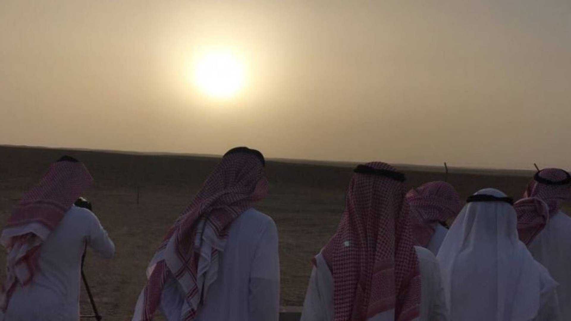 أنباء عن رؤية هلال شوال في السعودية