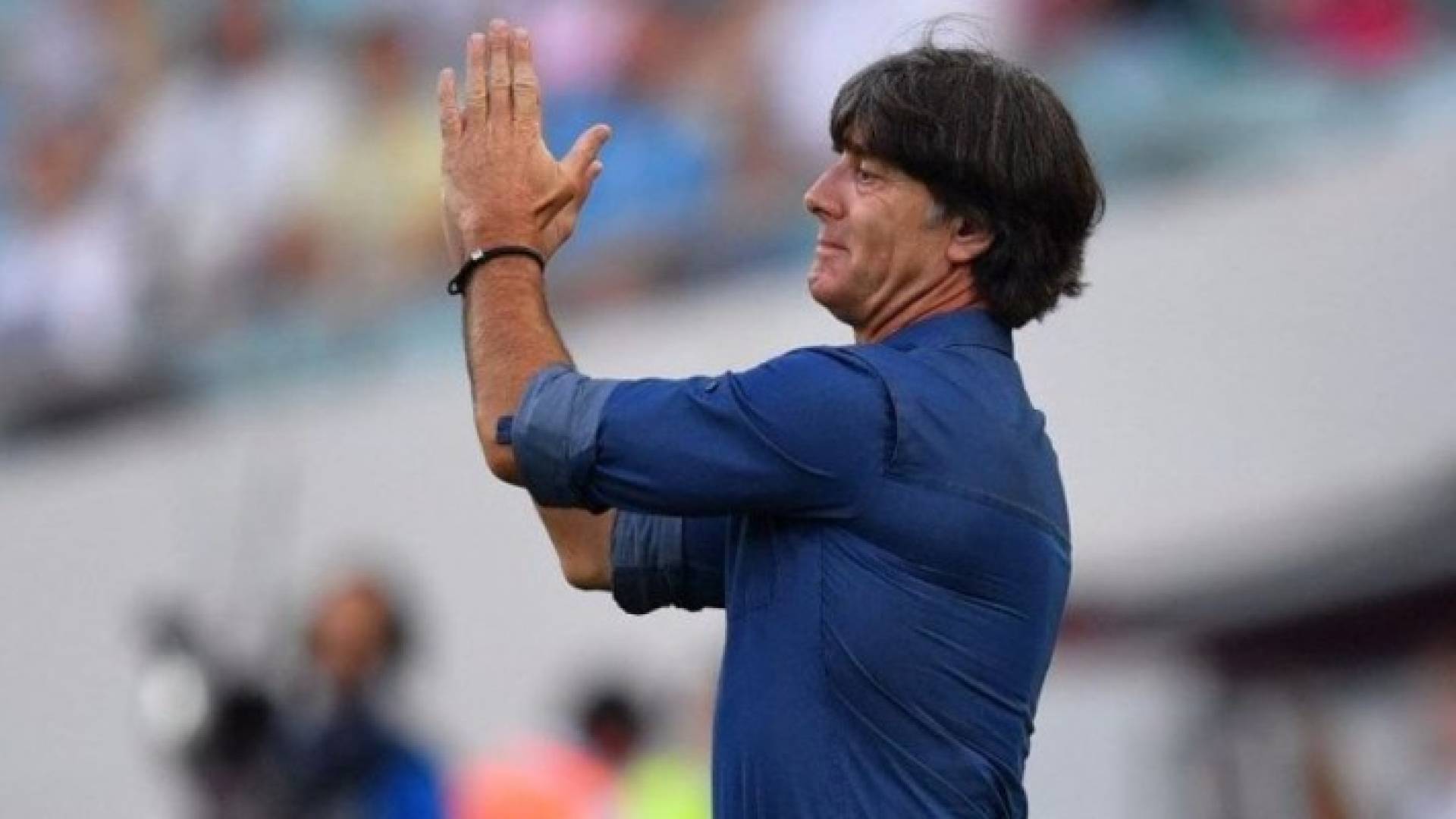 أثنى يواخيم لوف