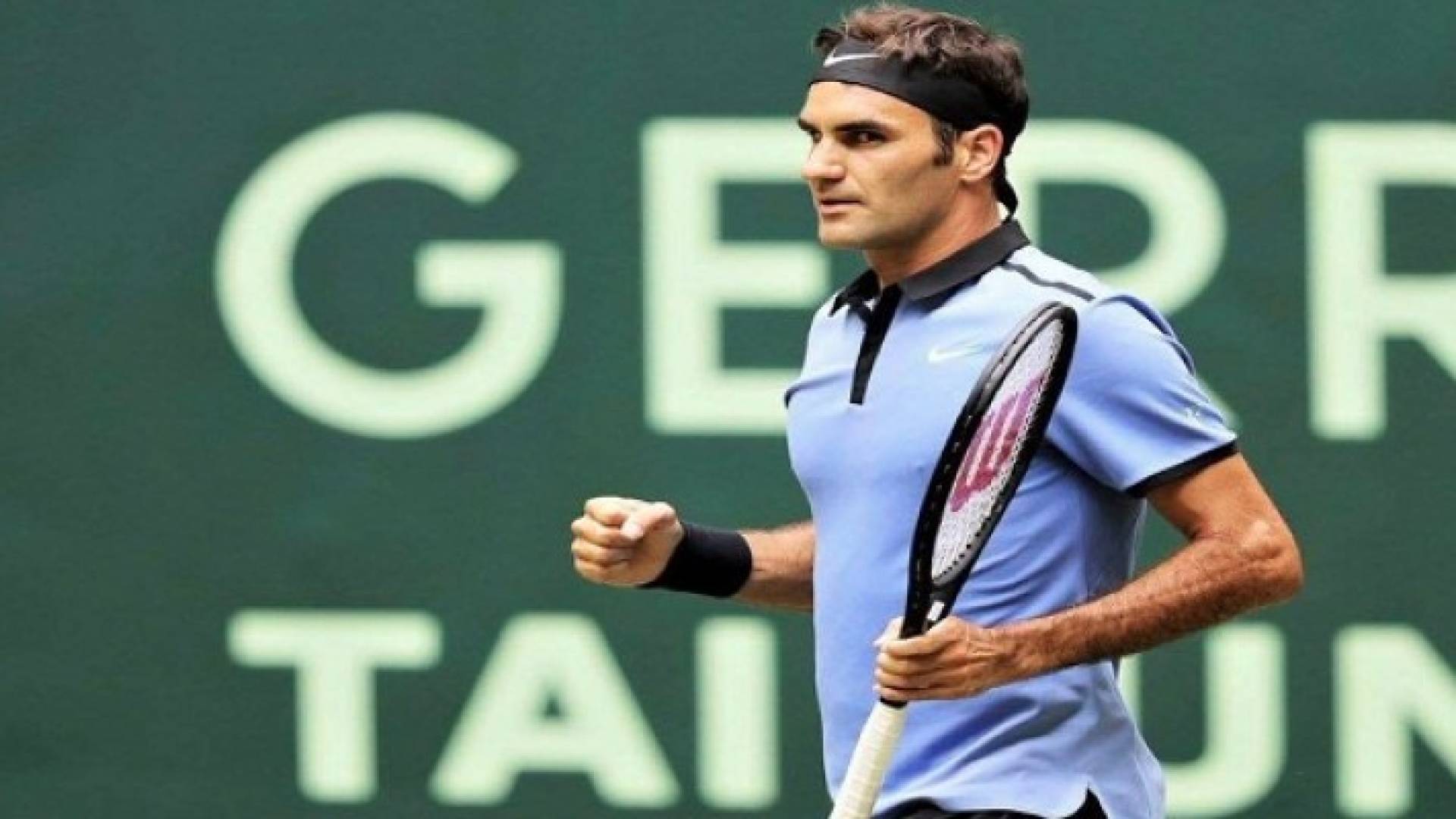 اللاعب السويسري روجر فيدرر