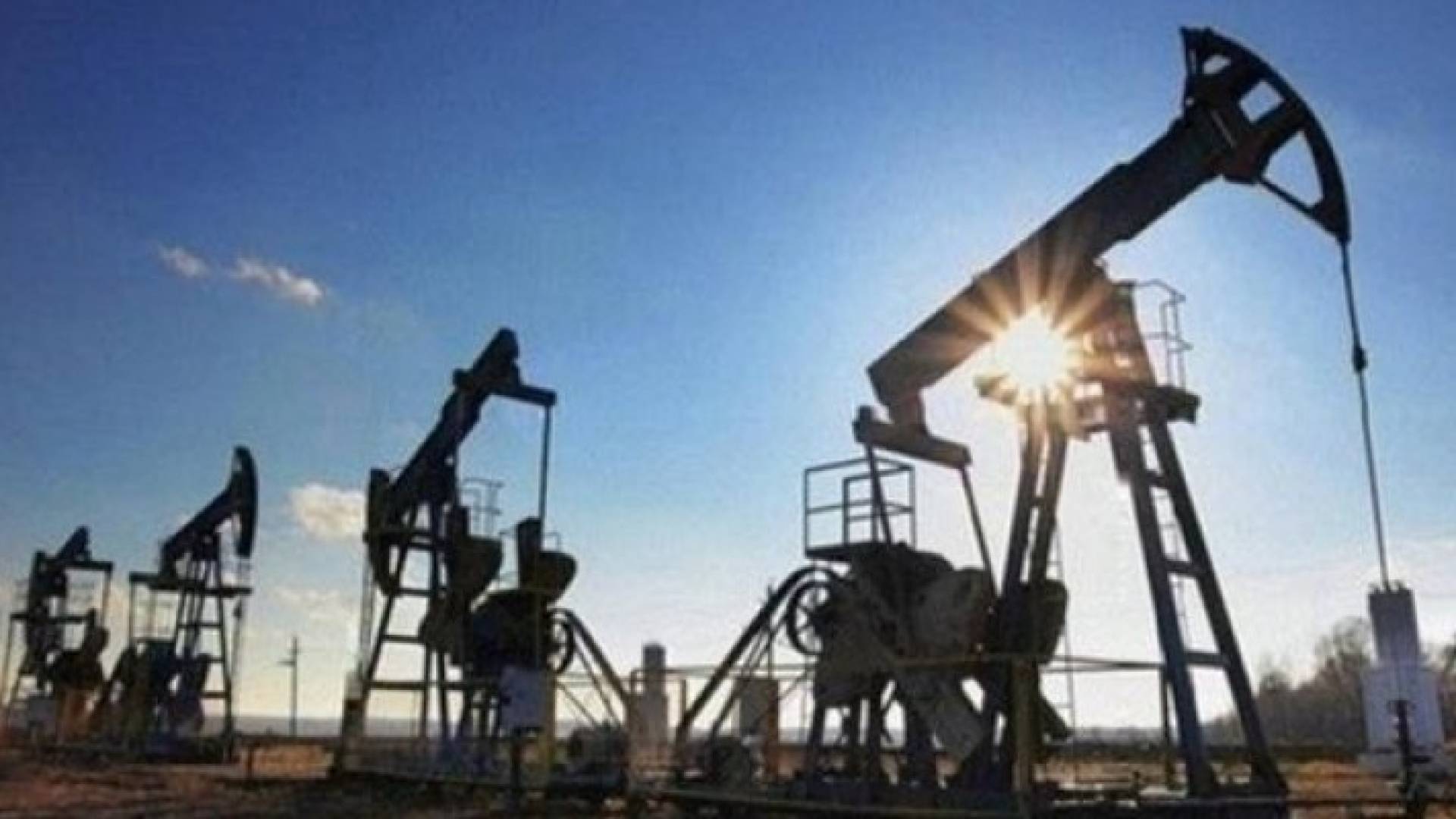 حقل نفط - أرشيفية 