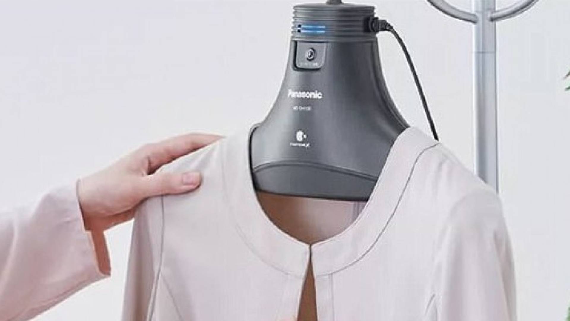 شماعة ملابس مبتكرة لإزالة الروائح