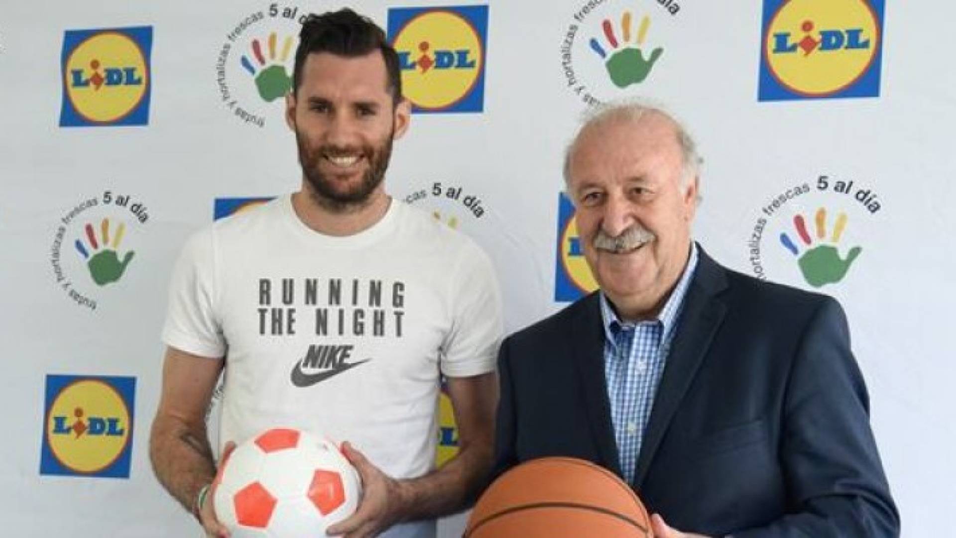 ديل بوسكي يكشف موقفه من تهرب رونالدو وميسي