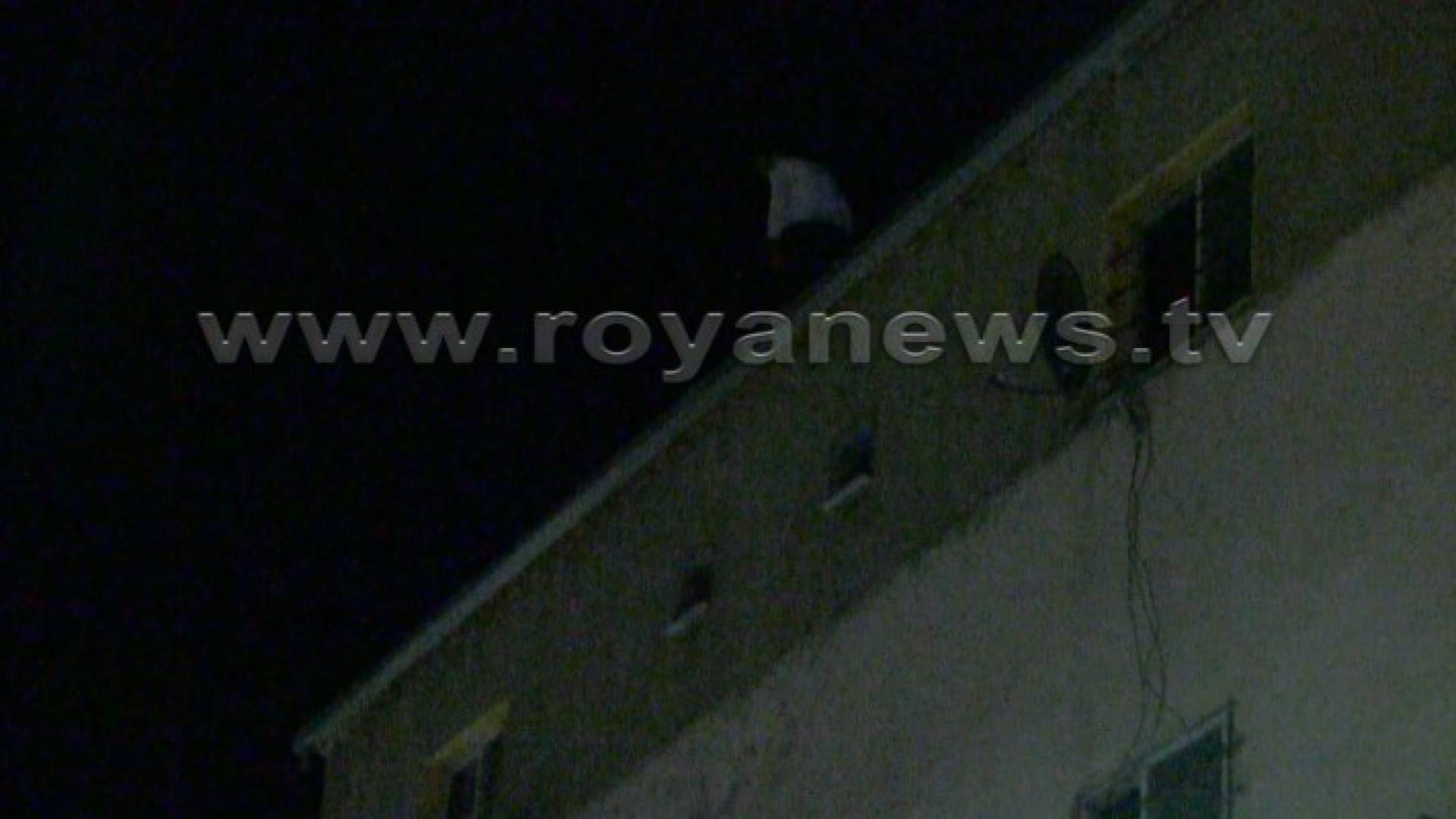 الصور من الموقع