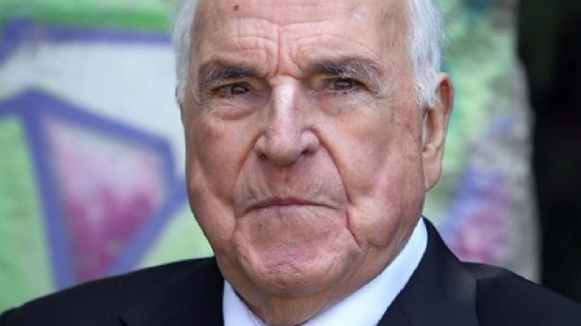 المستشار الألماني الأسبق هلموت كول 