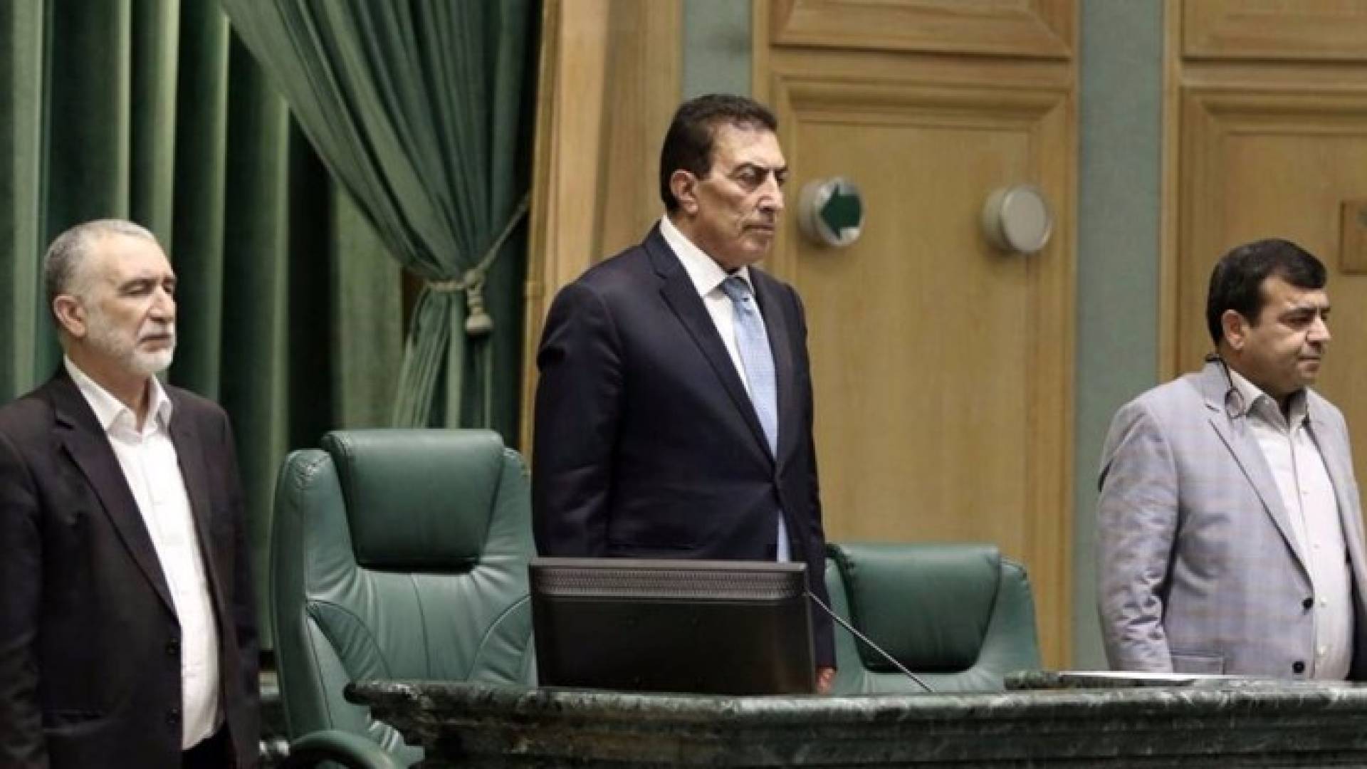 جانب من جلسة النواب في دورته الاستثنائية 