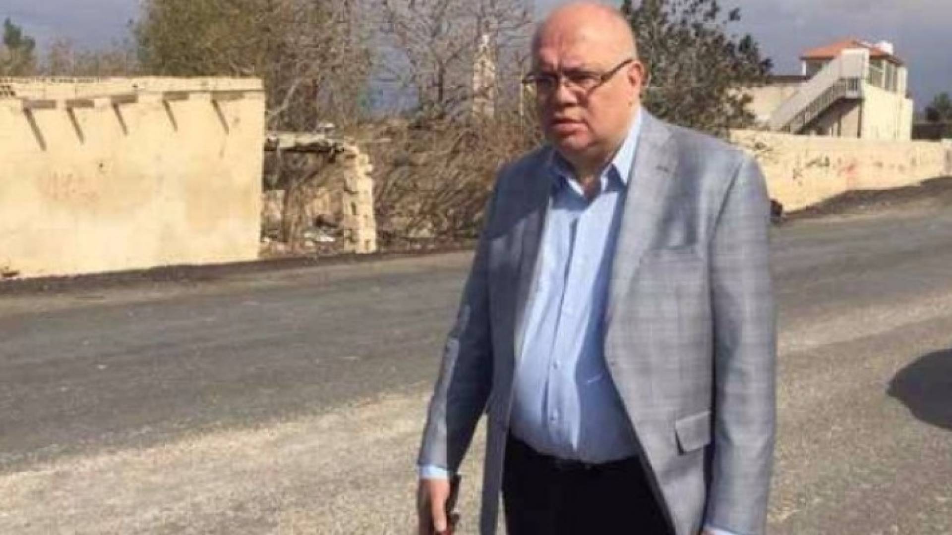 وزير الاشغال العامة والاسكان المهندس سامي هلسة