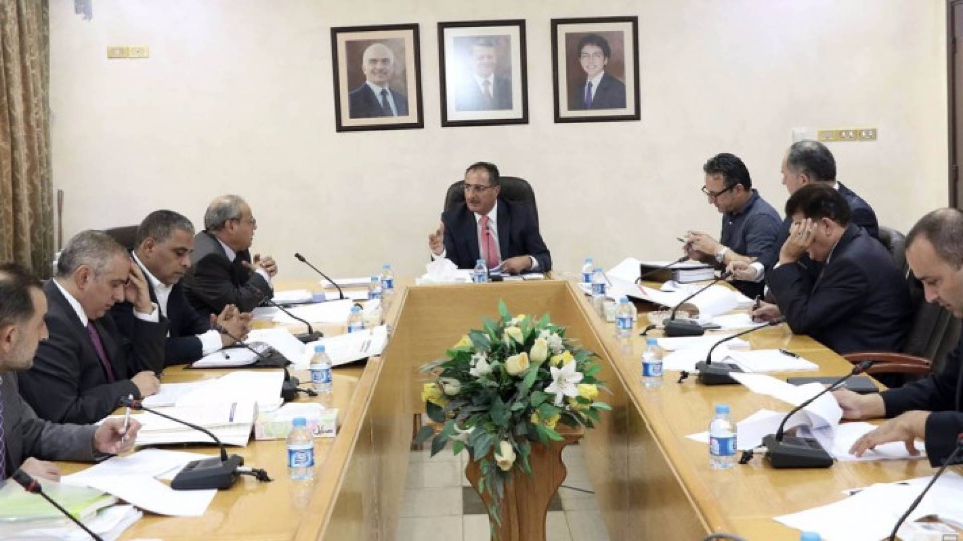 اجتماع اللجنة القانونية النيابية 