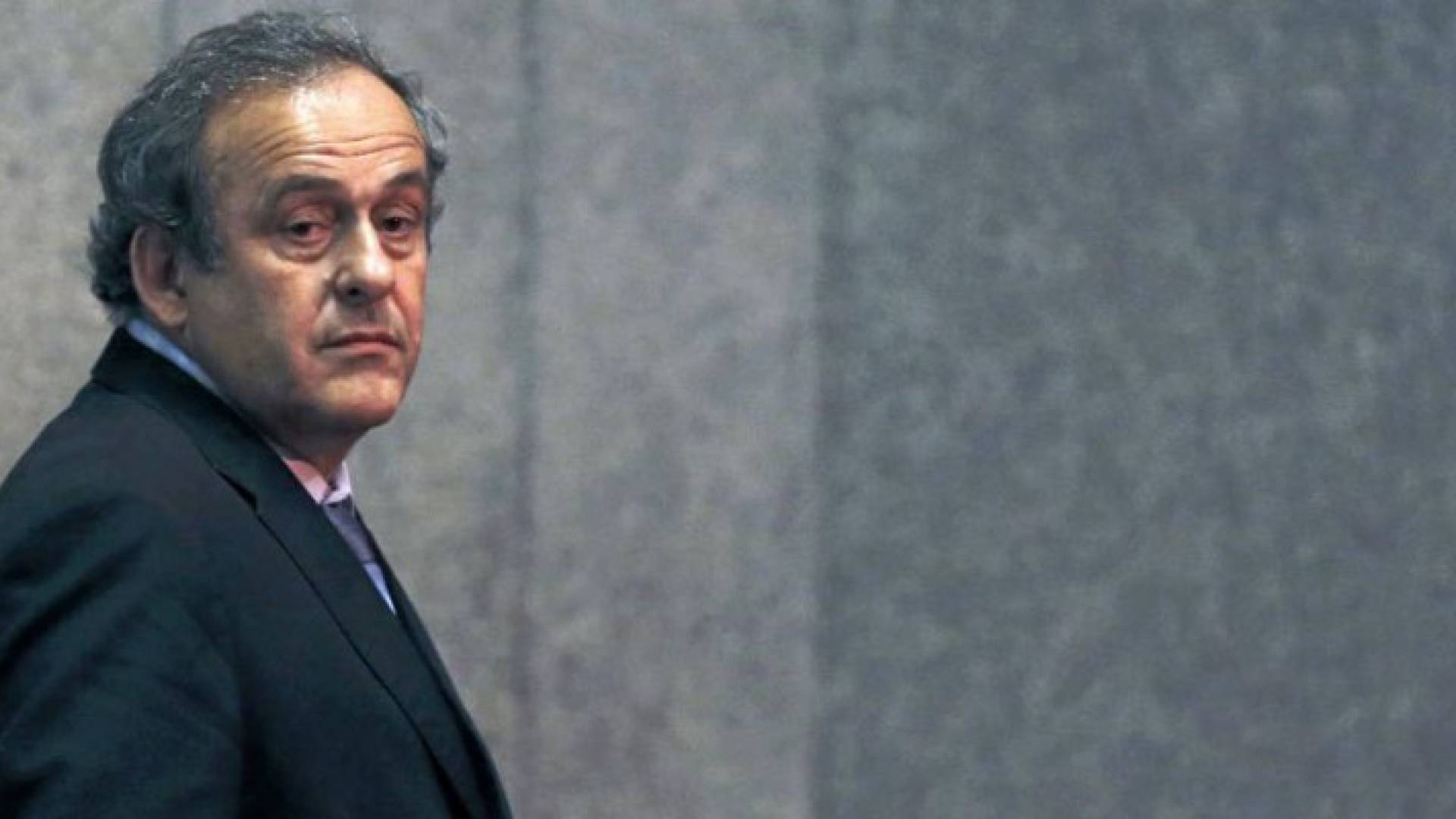  القضاء السويسري يثبت عقوبة الإيقاف على ميشيل بلاتيني