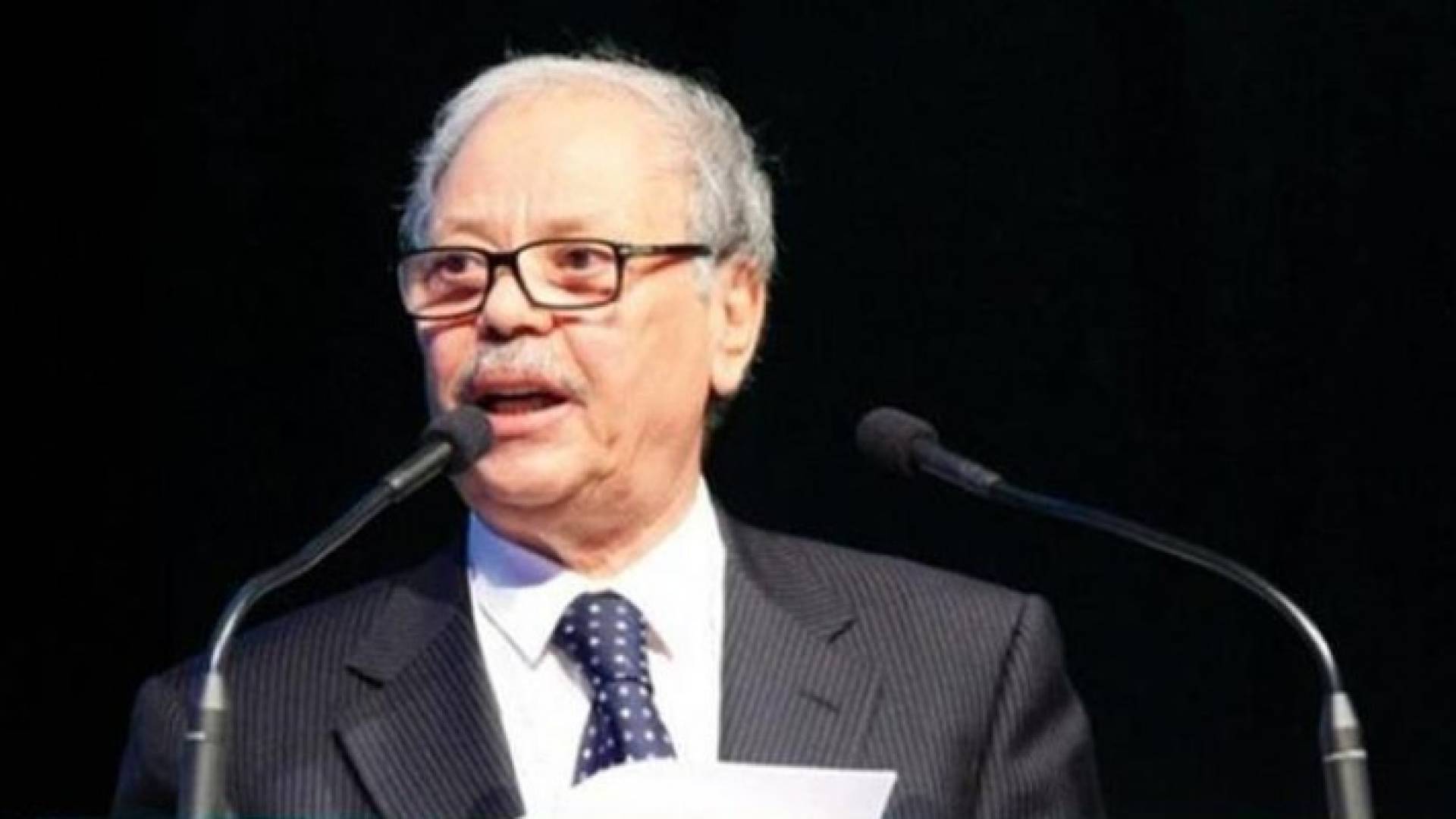 السفير الجزائري أحمد بن حلي