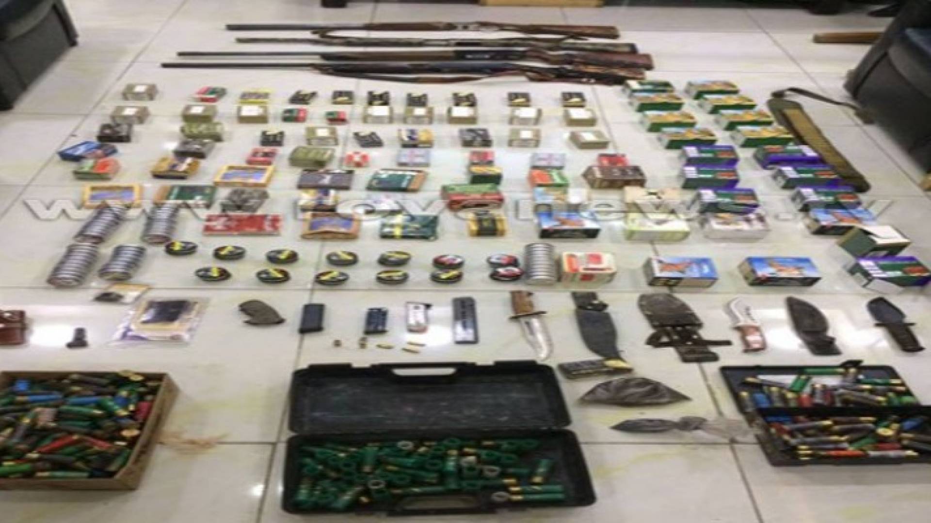 الأسلحة المضبوطة