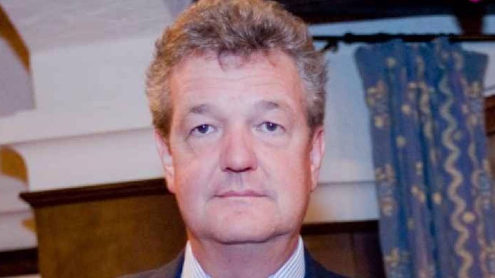 الصحافي البريطاني البارز فرانسيس ماثيو