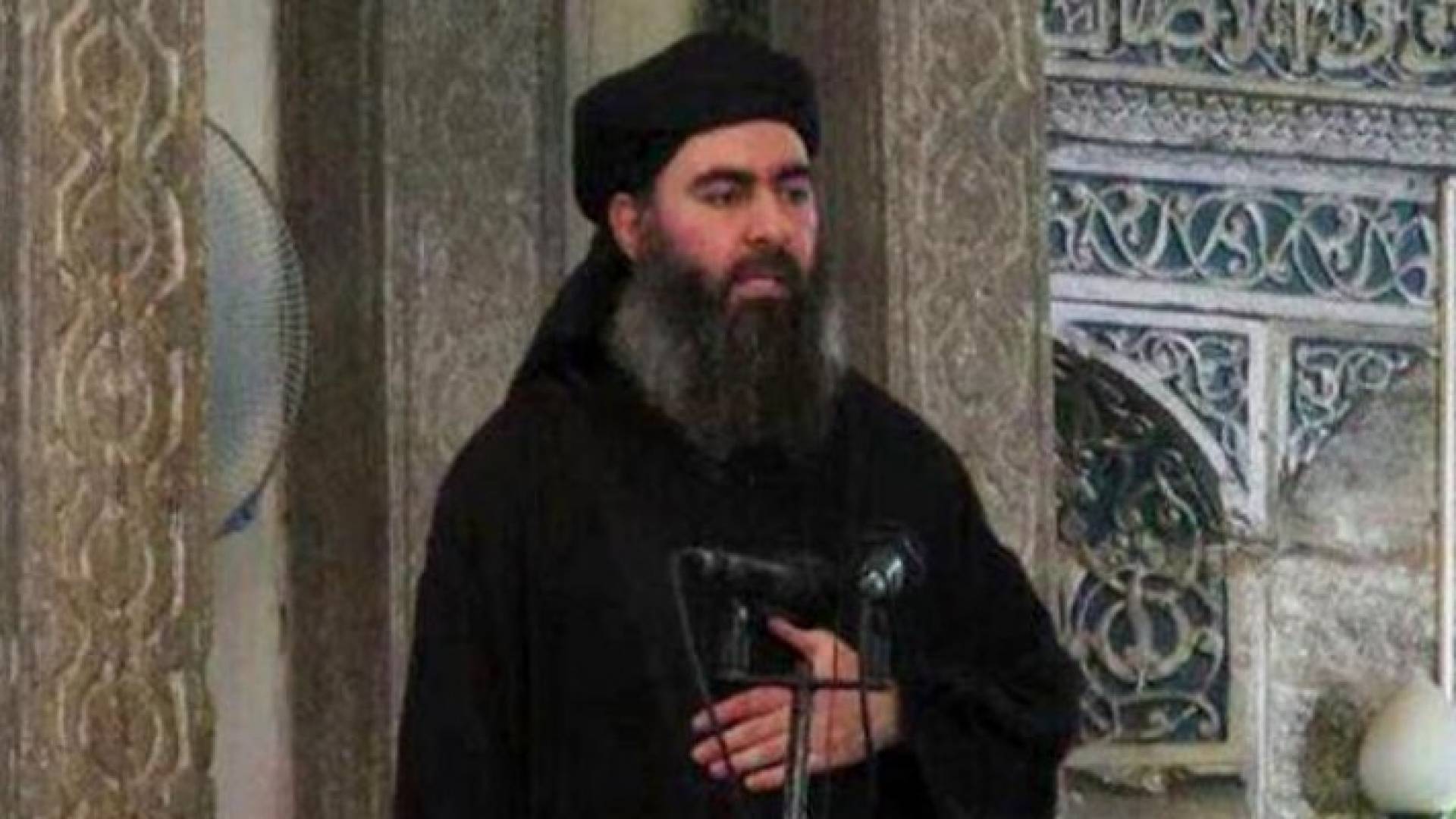 زعيم عصابة داعش الإرهابية ابو بكر البغدادي