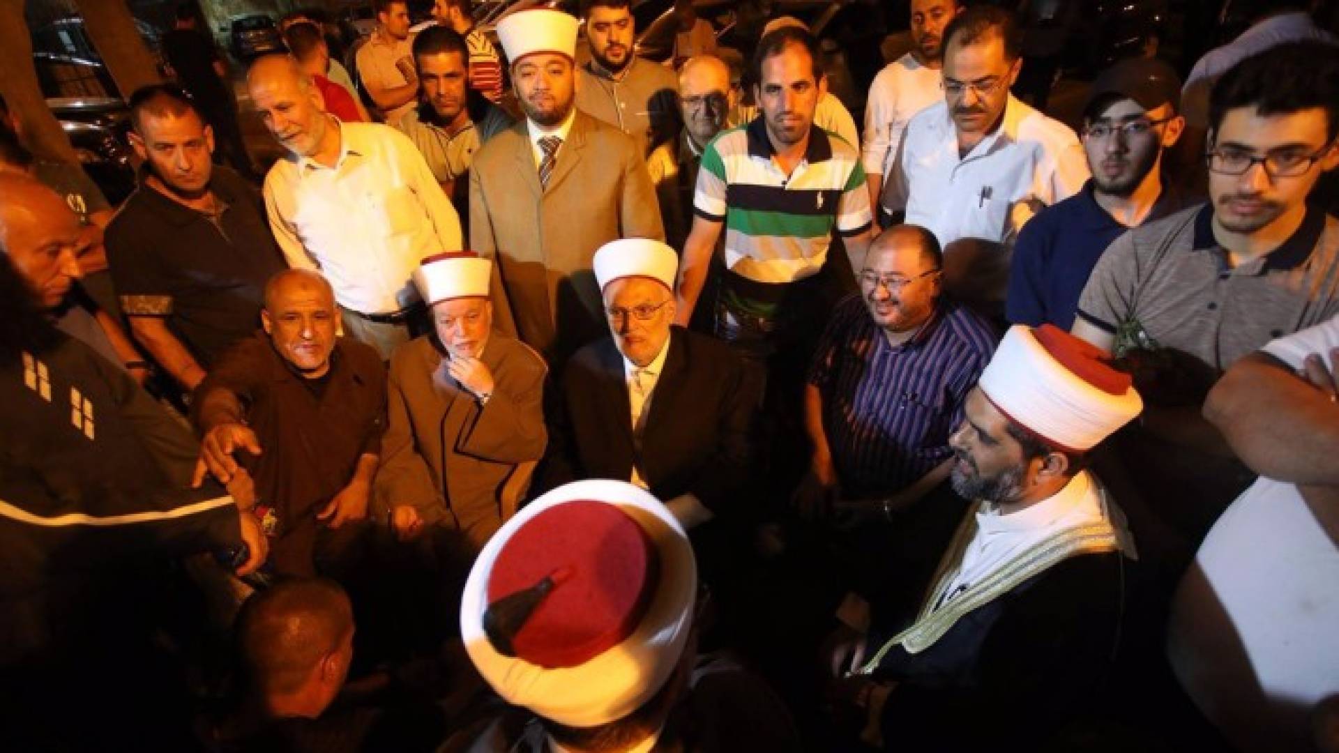 إصابة خطيب المسجد الأقصى بالرصاص المطاطي