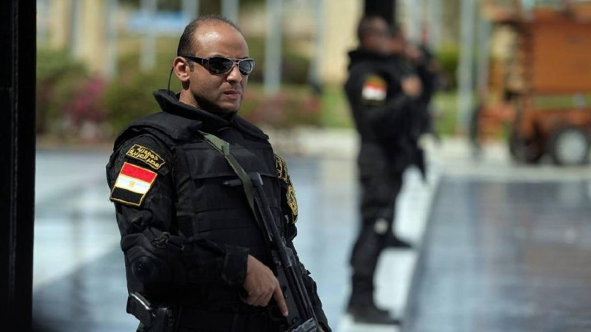 الشرطة المصرية تلاحق عناصر ارهابية في سيناء 