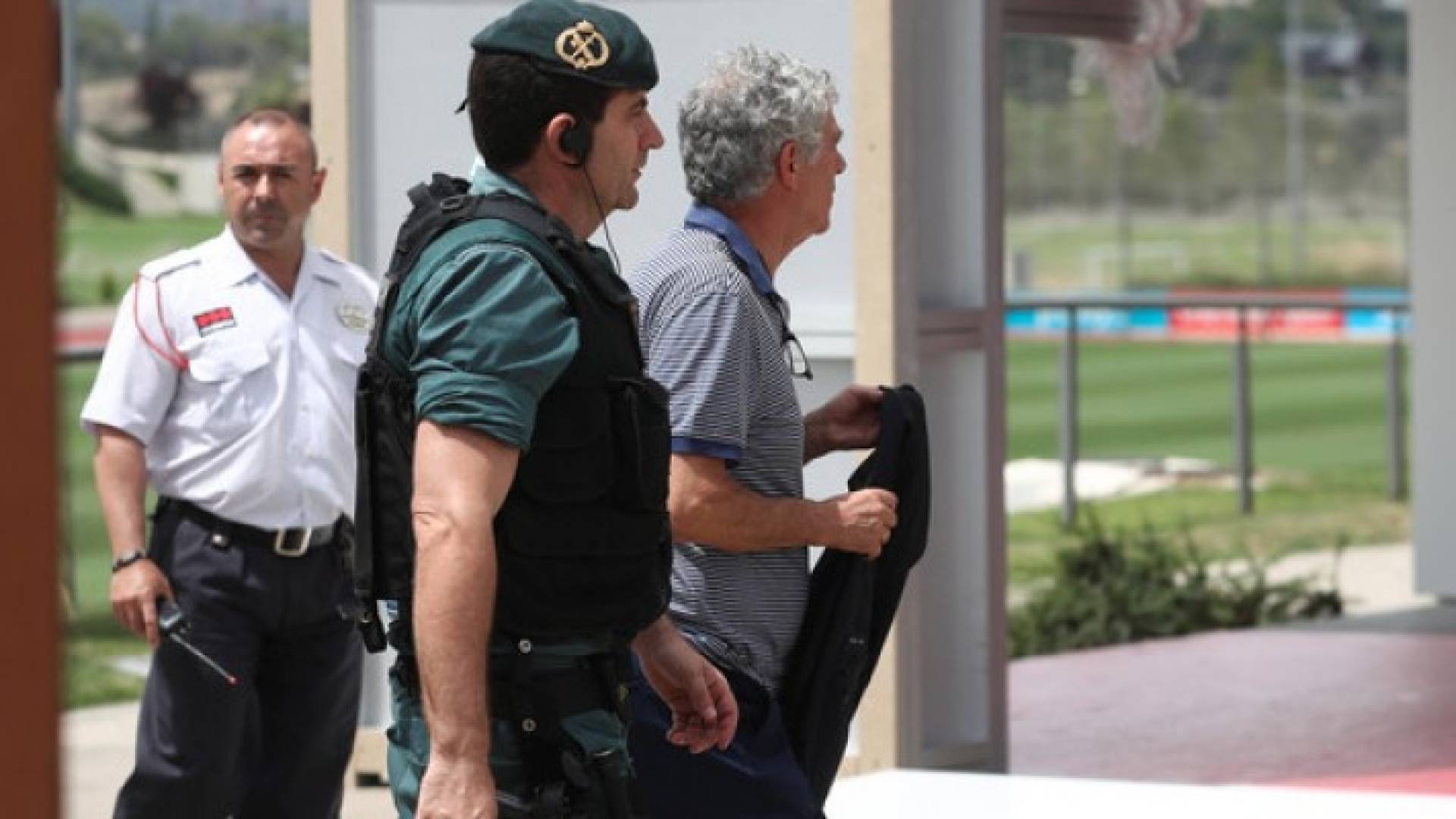 اعتقال رئيس اتحاد الكرة الإسباني بسبب قضايا فساد