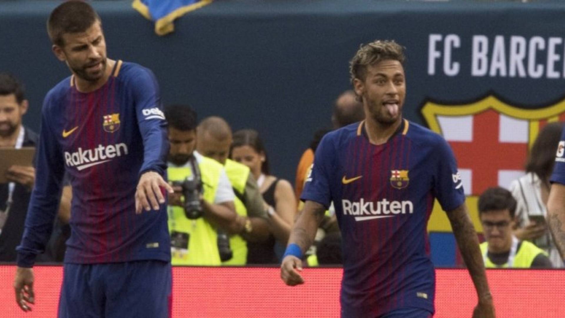 بيكيه يتراجع عن أقواله: بقاء نيمار في برشلونة غير محسوم