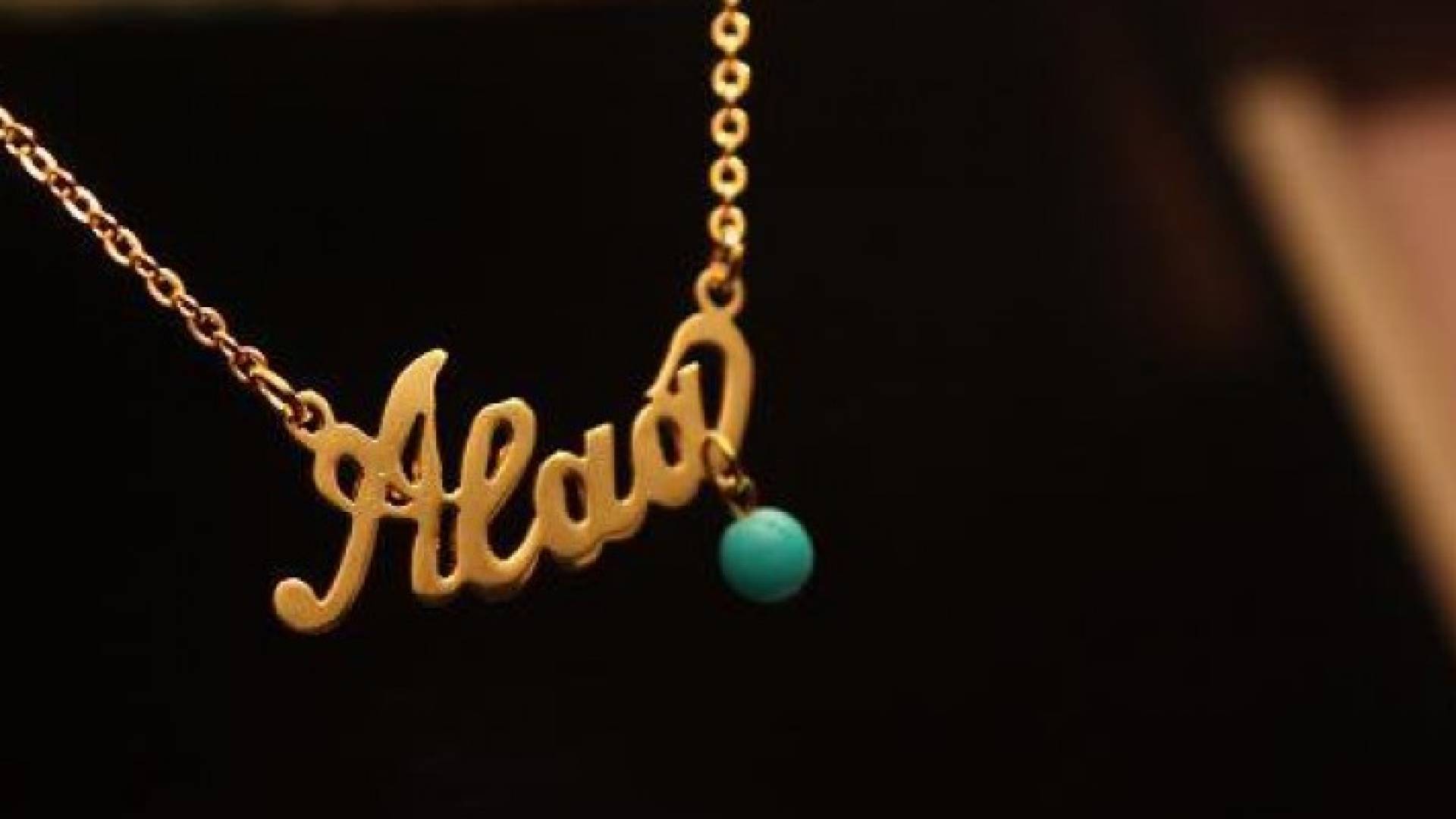 لم يطرأ تغير يذكر على الذهب في المعاملات الفورية الجمعة 