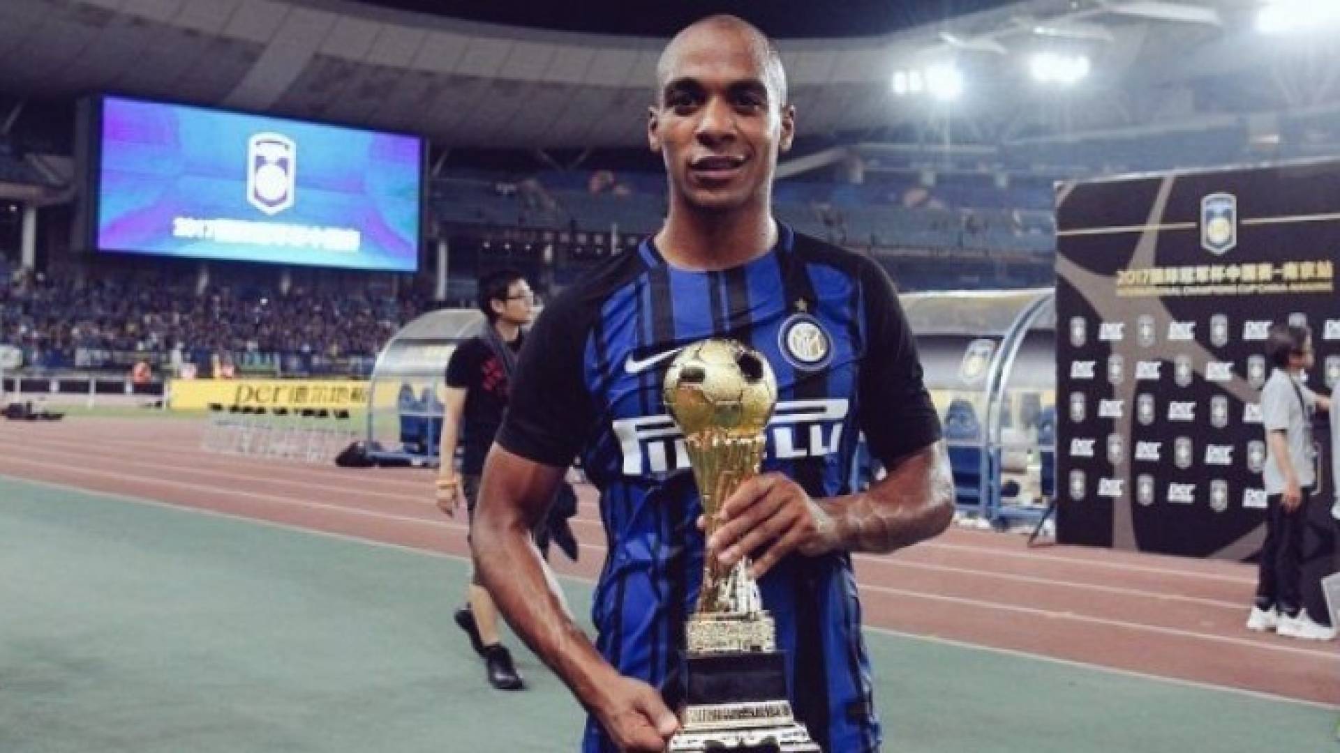 سان جيرمان يغري إنتر ميلان من أجل جواو ماريو