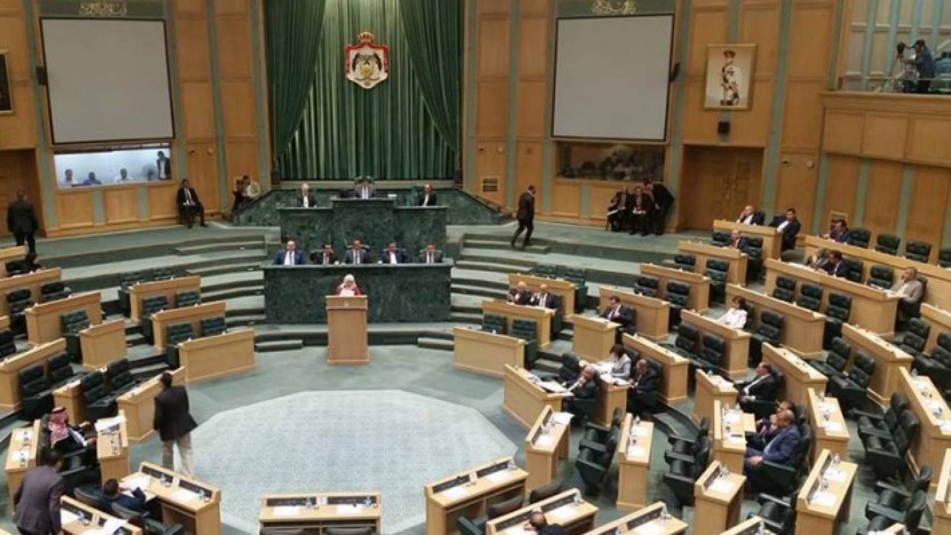 النواب يقر مواد في العقوبات