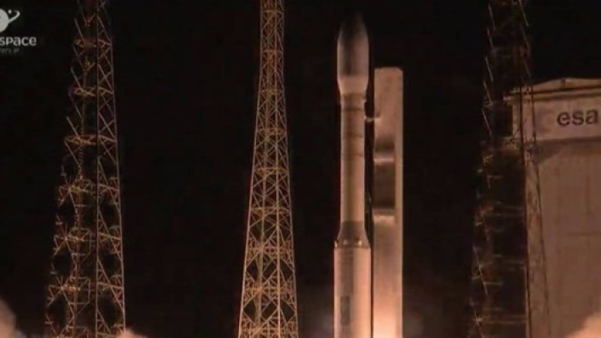 الاحتلال يطلق قمرين صناعيين للفضاء بنجاح تام