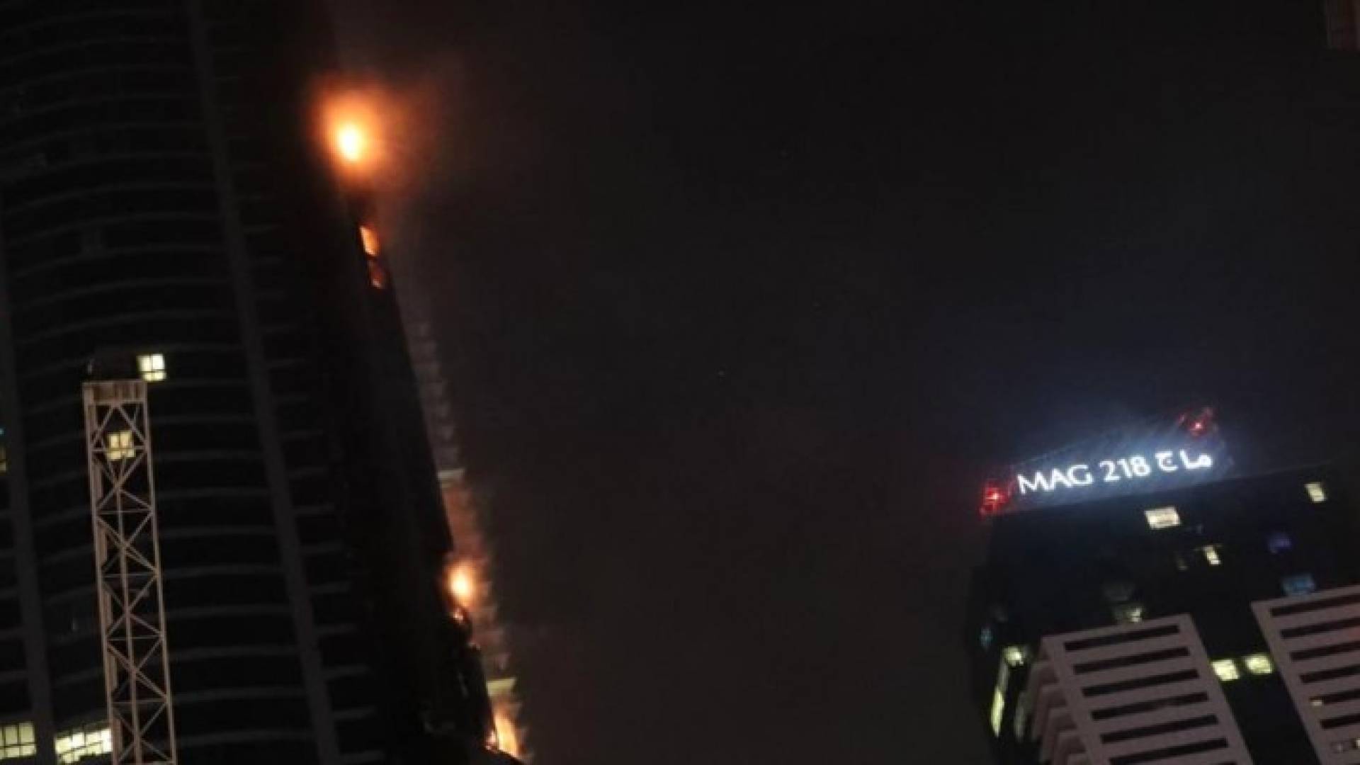 تم إطفاء الحريق وجرى تبريد المبنى