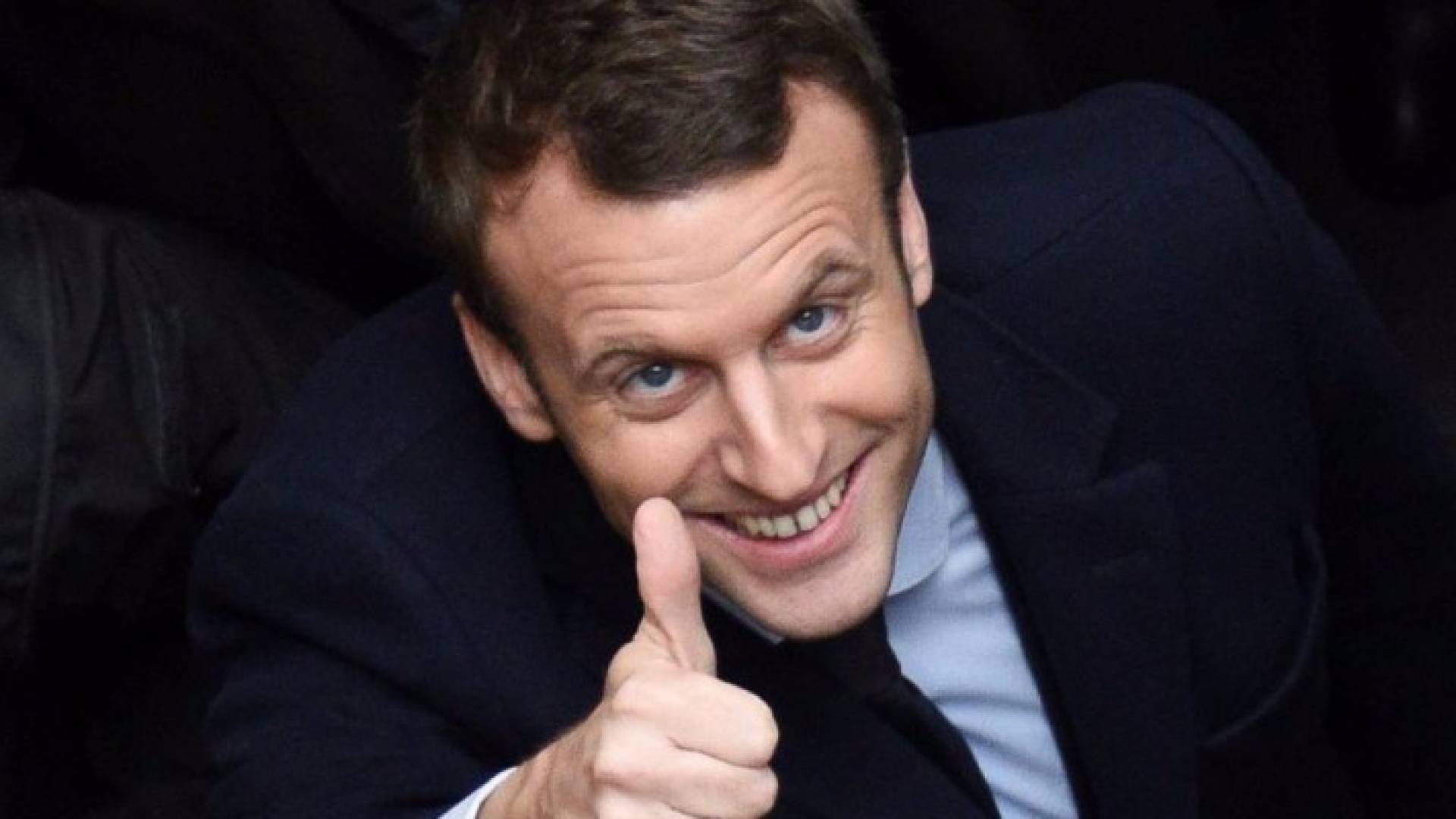 الرئيس الفرنسي ايمانويل ماكرون