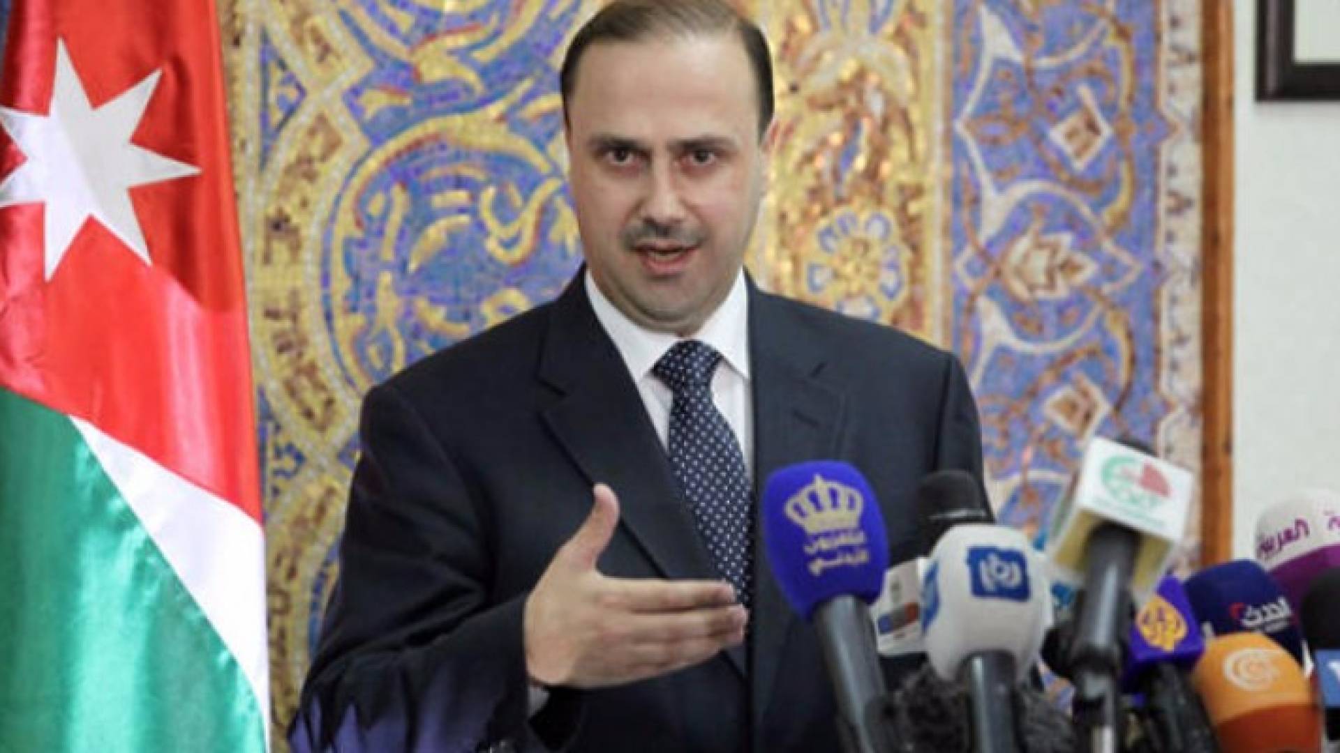 وزير الاعلام الدكتور محمد المومني 